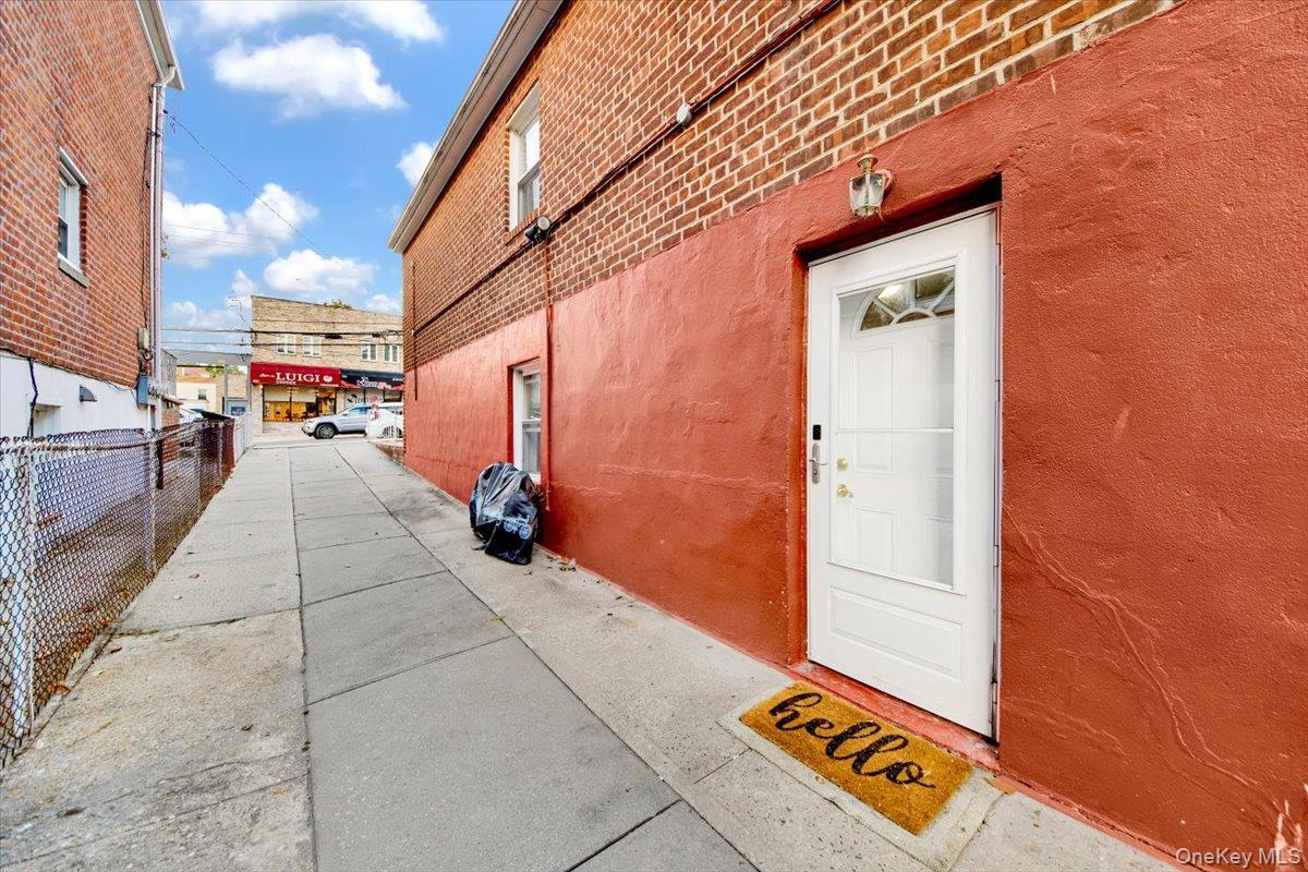 Single Family Ampere  Bronx, NY 10465, MLS-921286-5