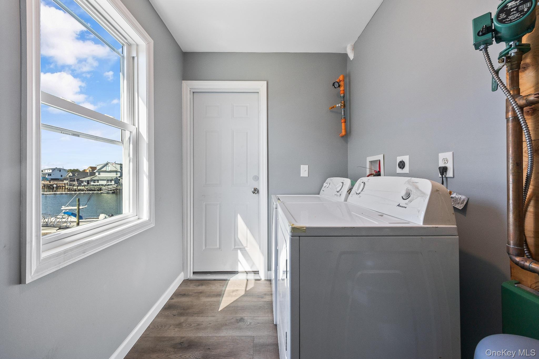 Single Family West  Nassau County, NY 11559, MLS-921295-27