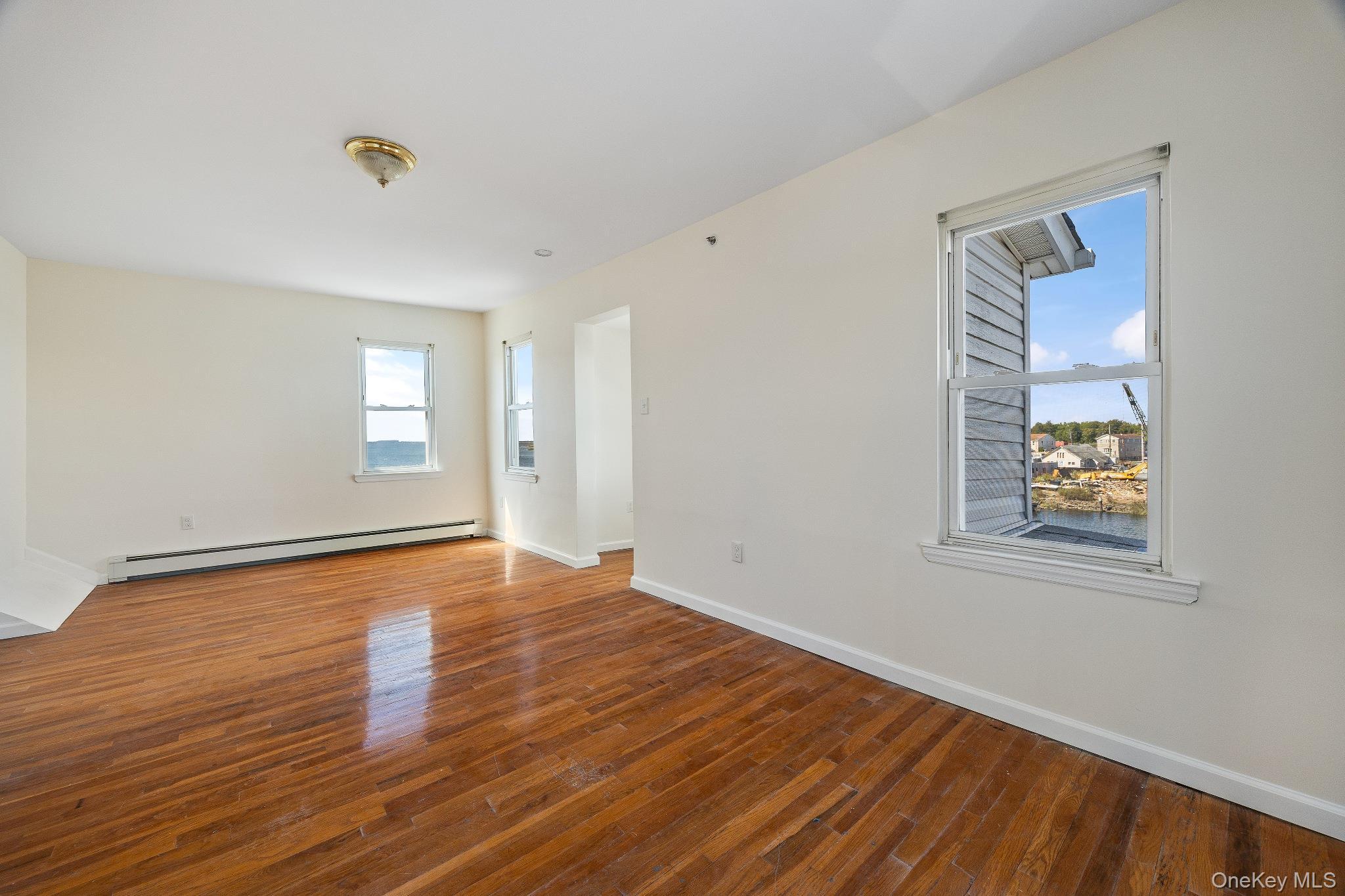 Single Family West  Nassau County, NY 11559, MLS-921295-37