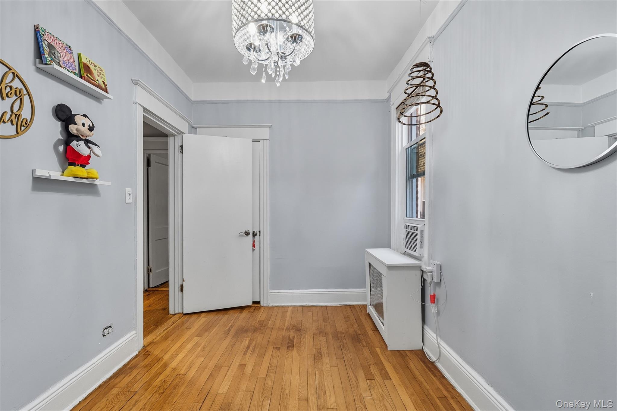 Single Family Kearney  Bronx, NY 10465, MLS-921313-14