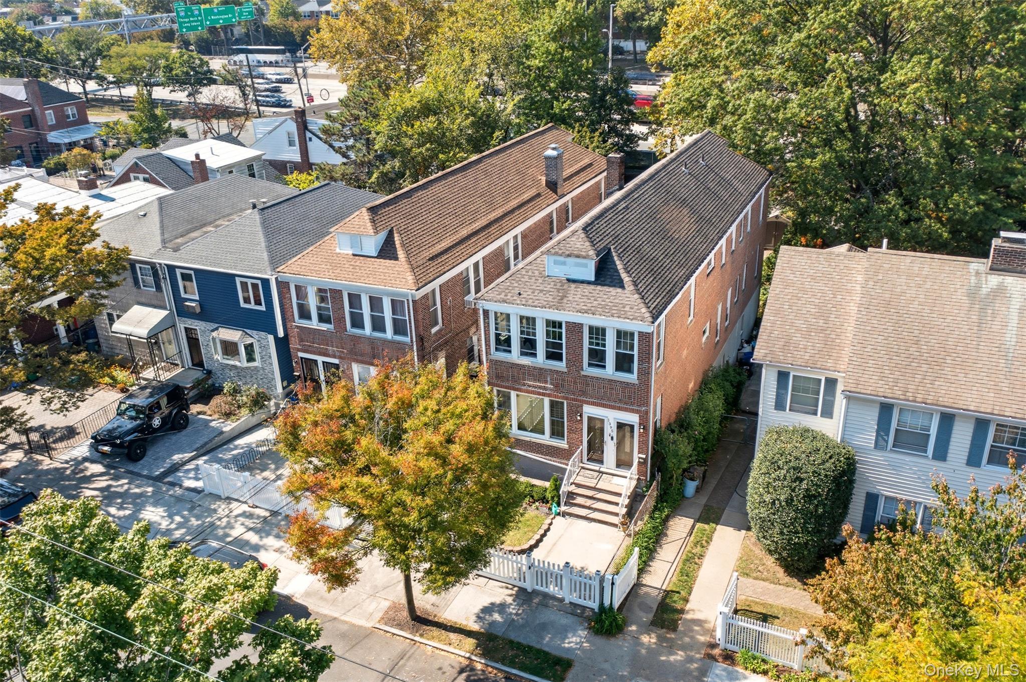 Single Family Kearney  Bronx, NY 10465, MLS-921313-2