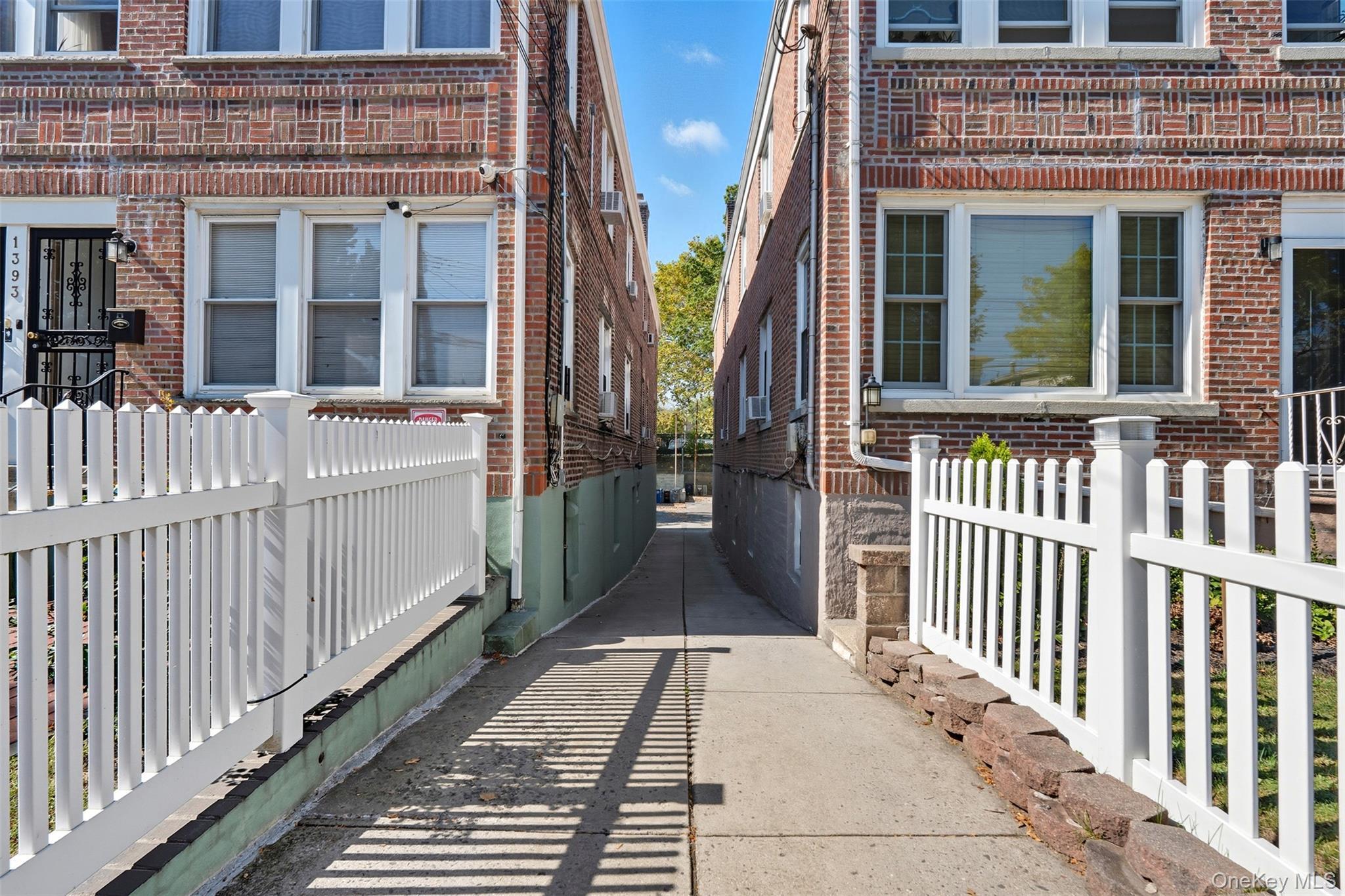 Single Family Kearney  Bronx, NY 10465, MLS-921313-36