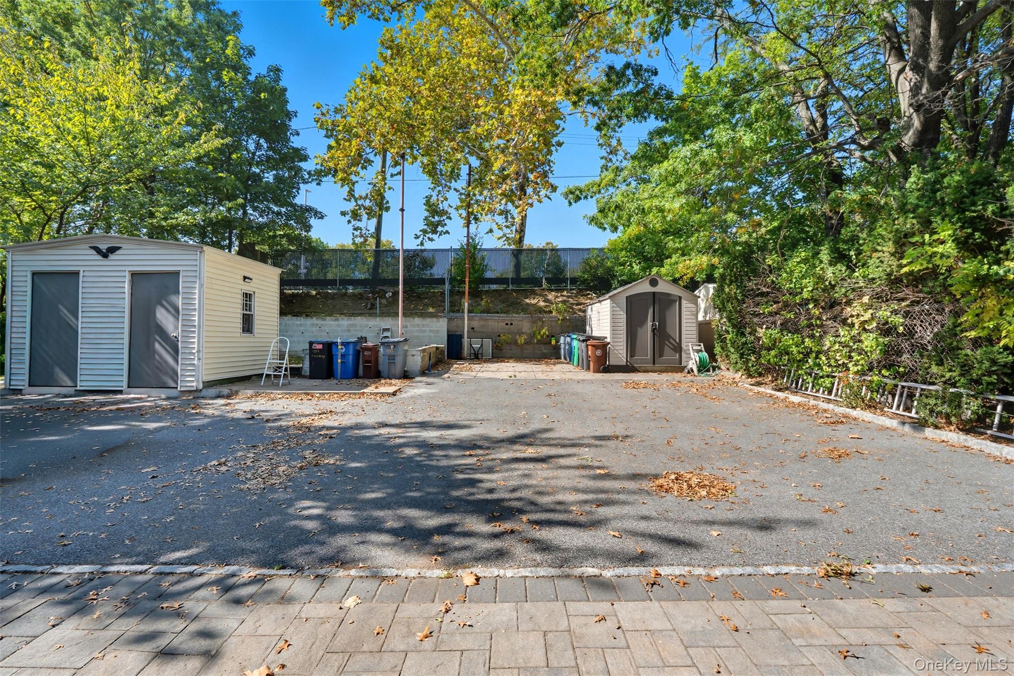 Single Family Kearney  Bronx, NY 10465, MLS-921313-37