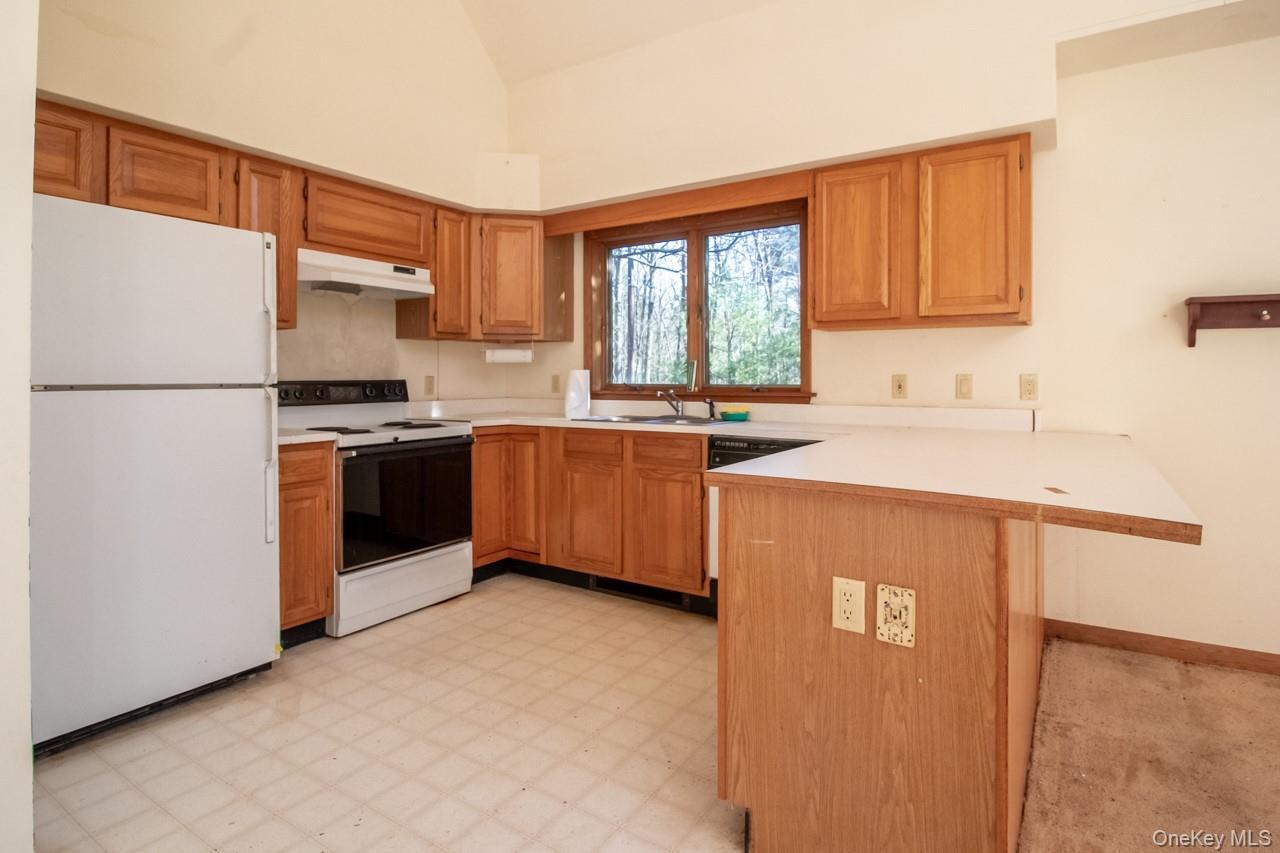 Single Family Stillerberg Strada  Ulster County, NY 12446, MLS-921319-17