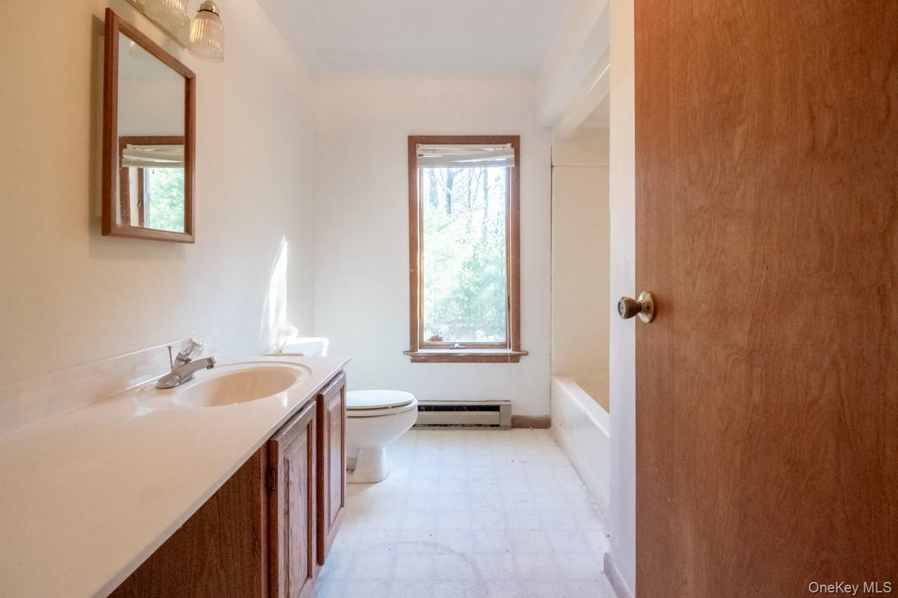 Single Family Stillerberg Strada  Ulster County, NY 12446, MLS-921319-20