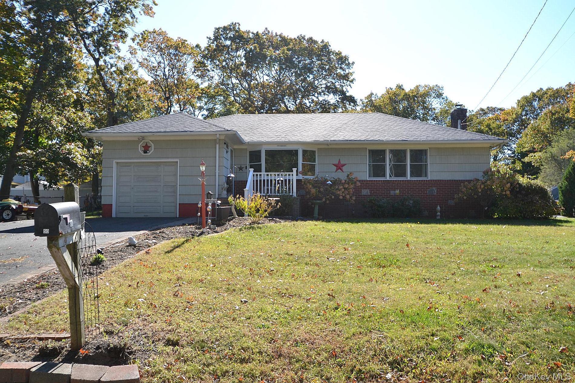 Single Family Tuscala Suffolk County, NY 11784, MLS-921369-2