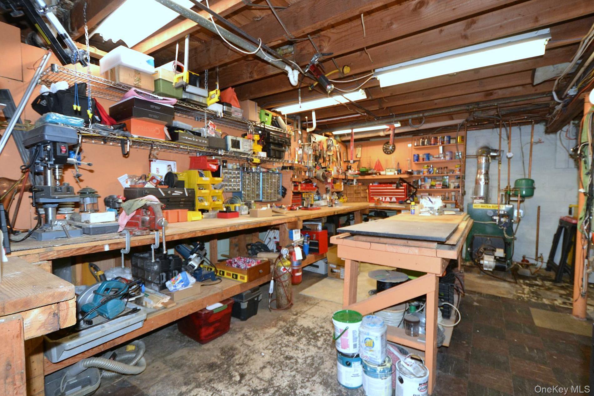 Single Family Tuscala Suffolk County, NY 11784, MLS-921369-23