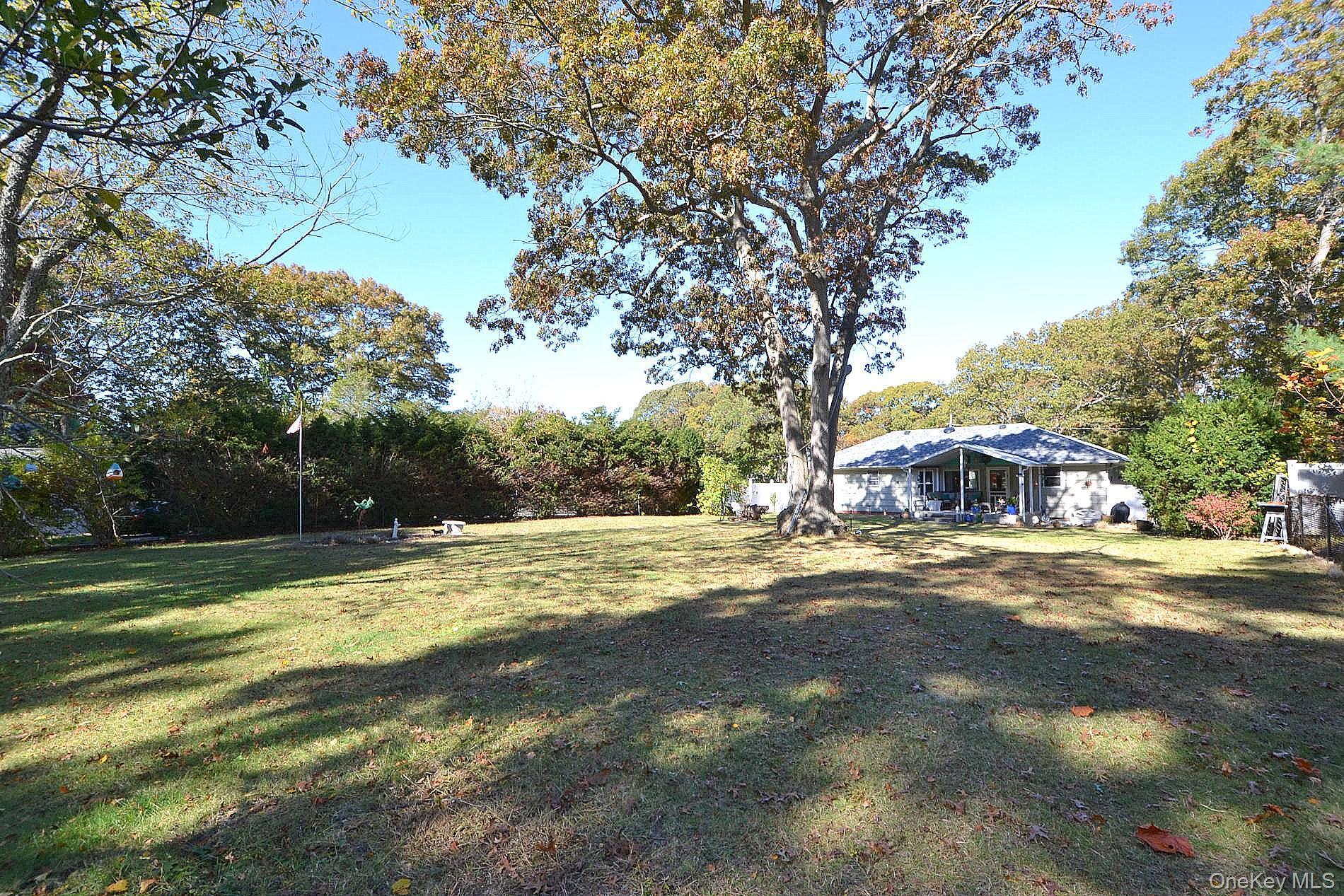 Single Family Tuscala Suffolk County, NY 11784, MLS-921369-28