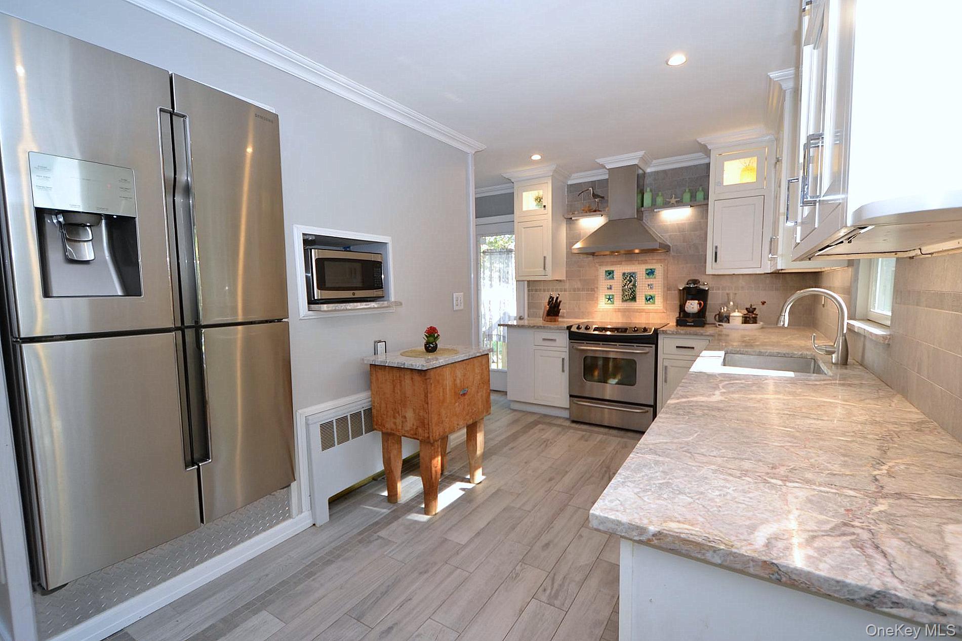 Single Family Tuscala Suffolk County, NY 11784, MLS-921369-5