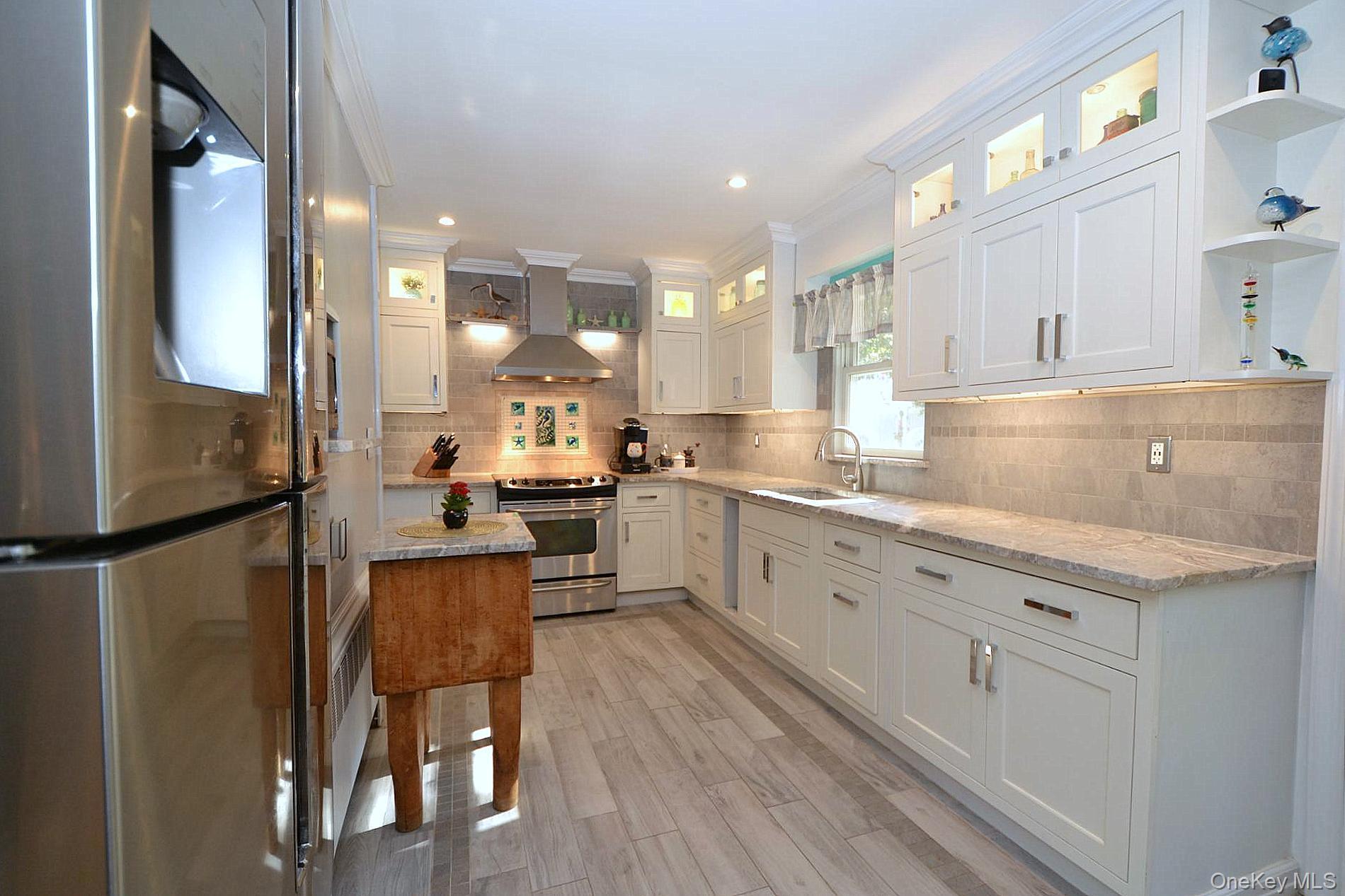 Single Family Tuscala Suffolk County, NY 11784, MLS-921369-6