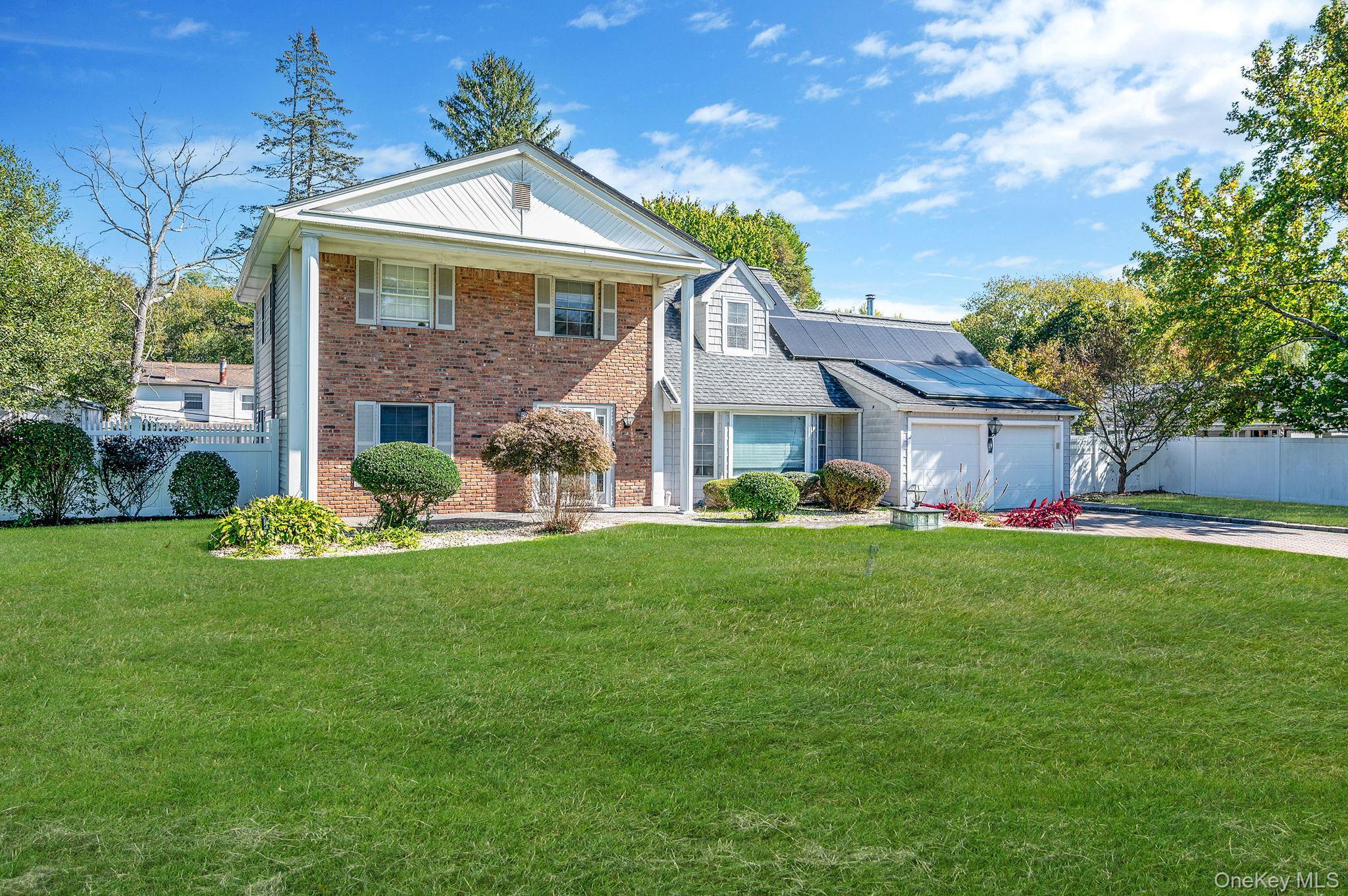 Single Family Dumond Suffolk County, NY 11727, MLS-921372-3