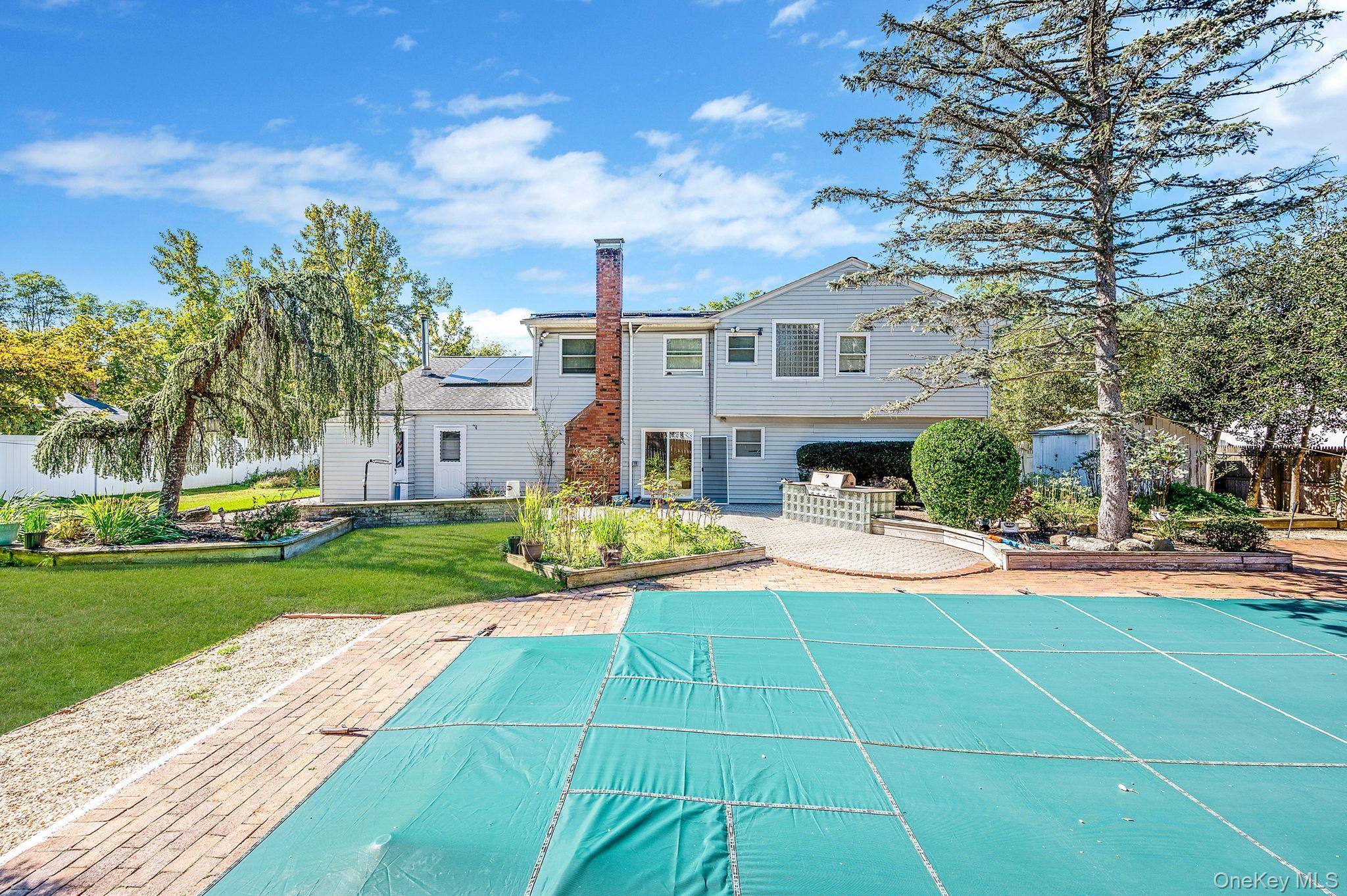 Single Family Dumond Suffolk County, NY 11727, MLS-921372-33