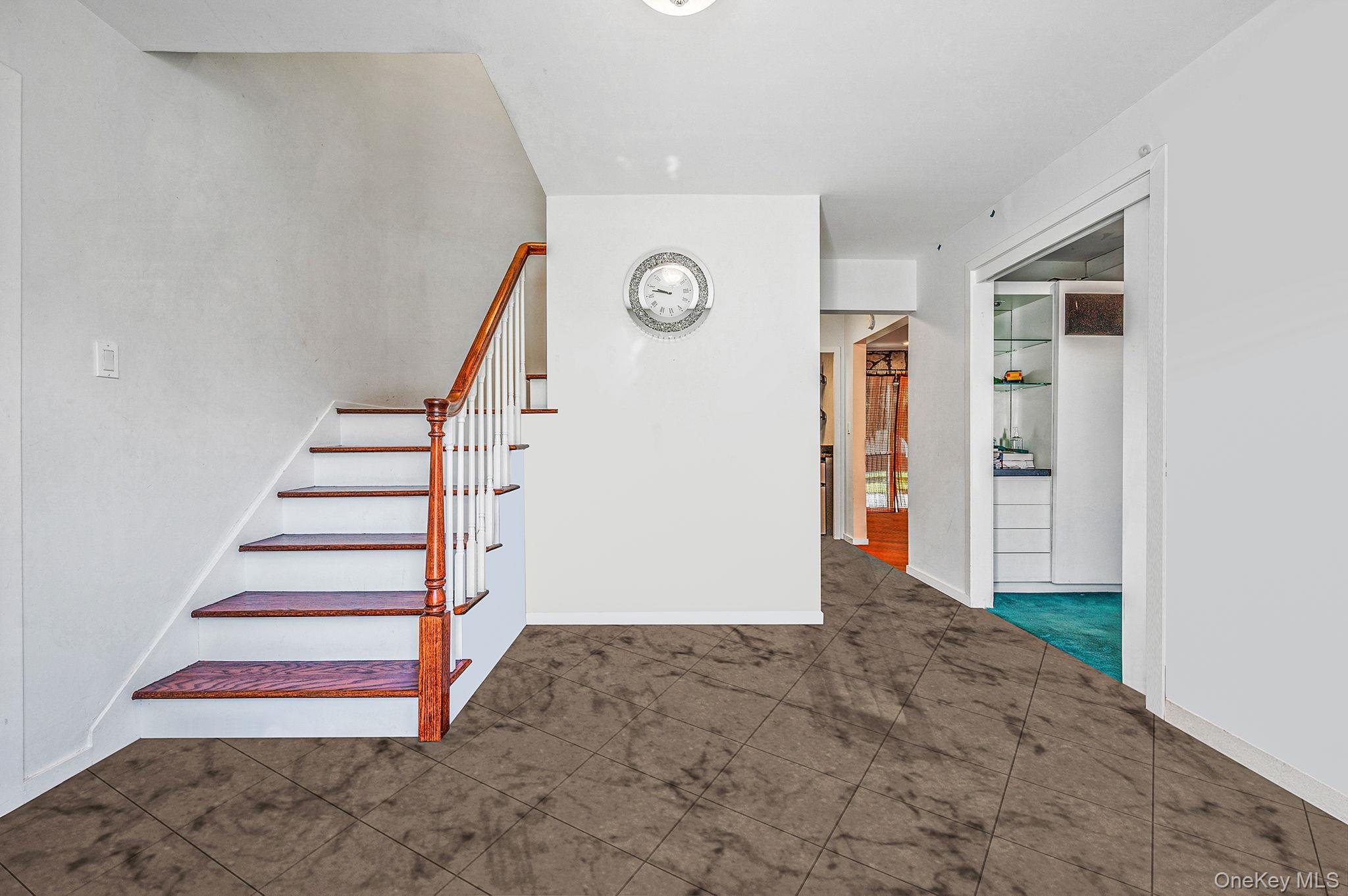 Single Family Dumond Suffolk County, NY 11727, MLS-921372-4