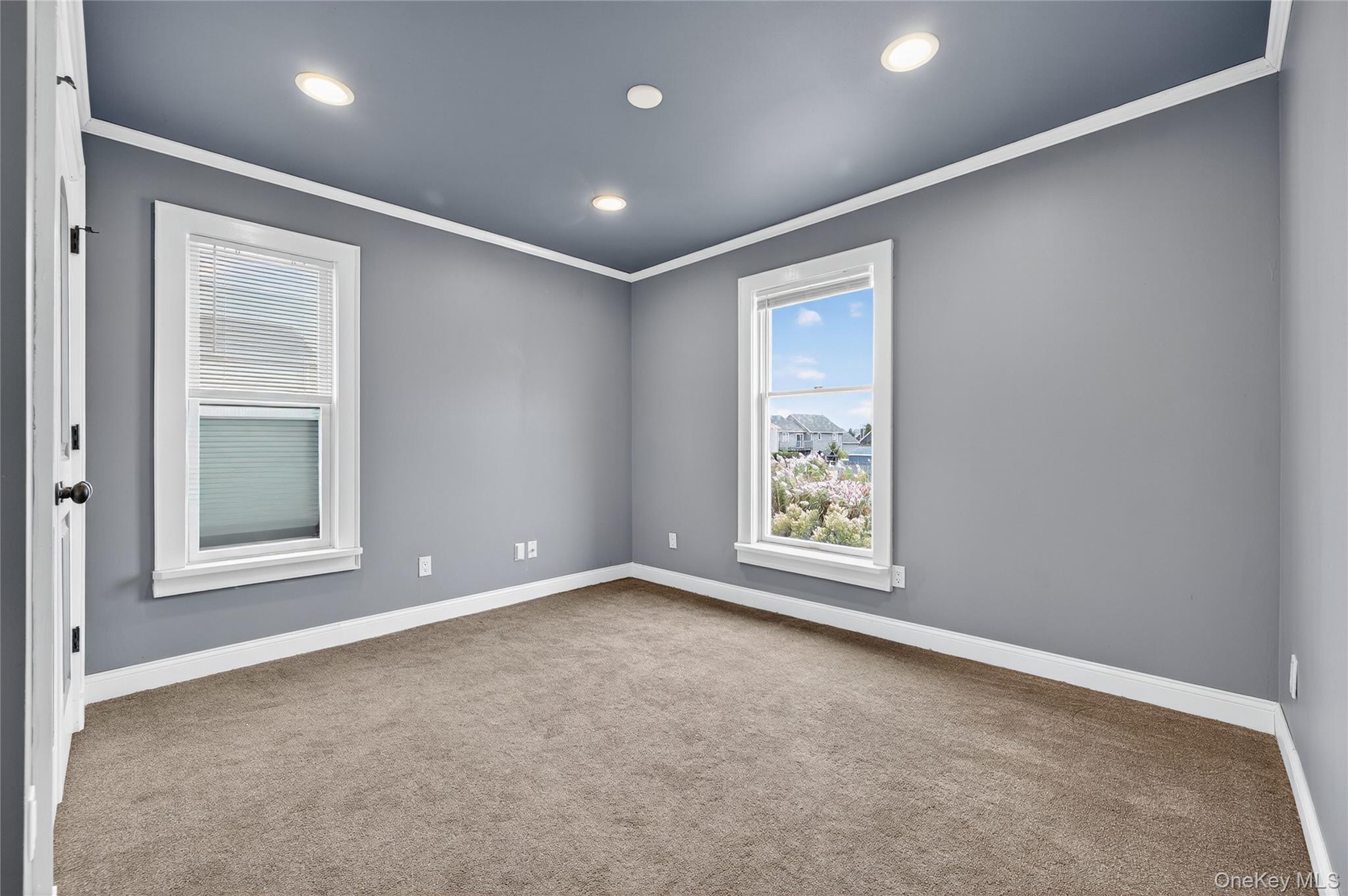 Single Family Bayview  Suffolk County, NY 11757, MLS-921380-15