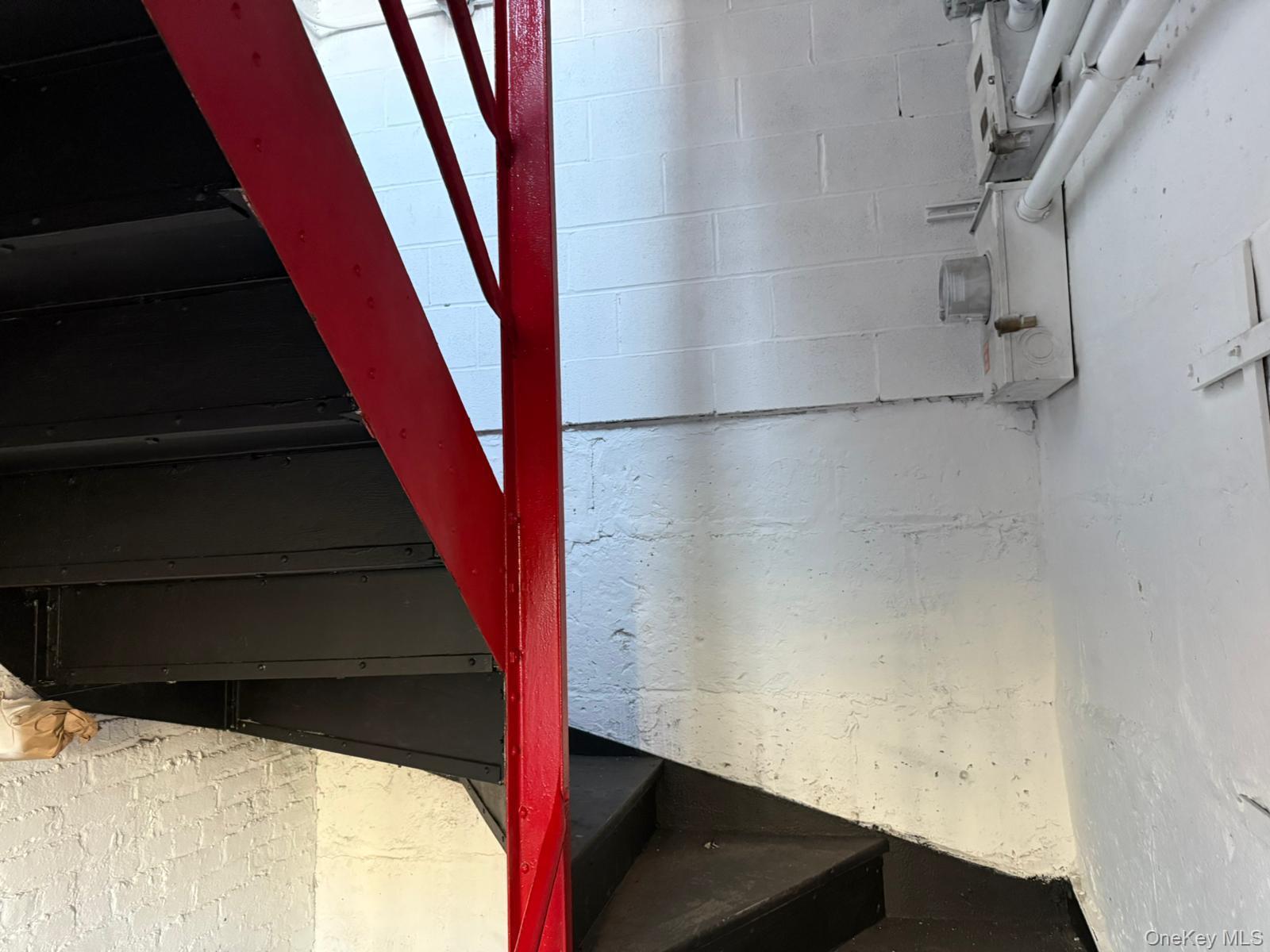 Commercial Lease Canal  Bronx, NY 10451, MLS-921385-8