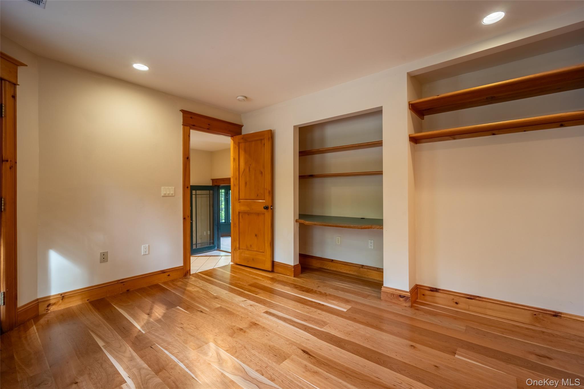 Single Family Hawleys Corners  Ulster County, NY 12528, MLS-921386-15