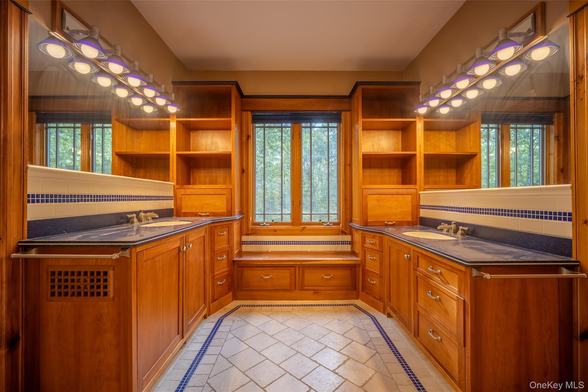 Single Family Hawleys Corners  Ulster County, NY 12528, MLS-921386-19