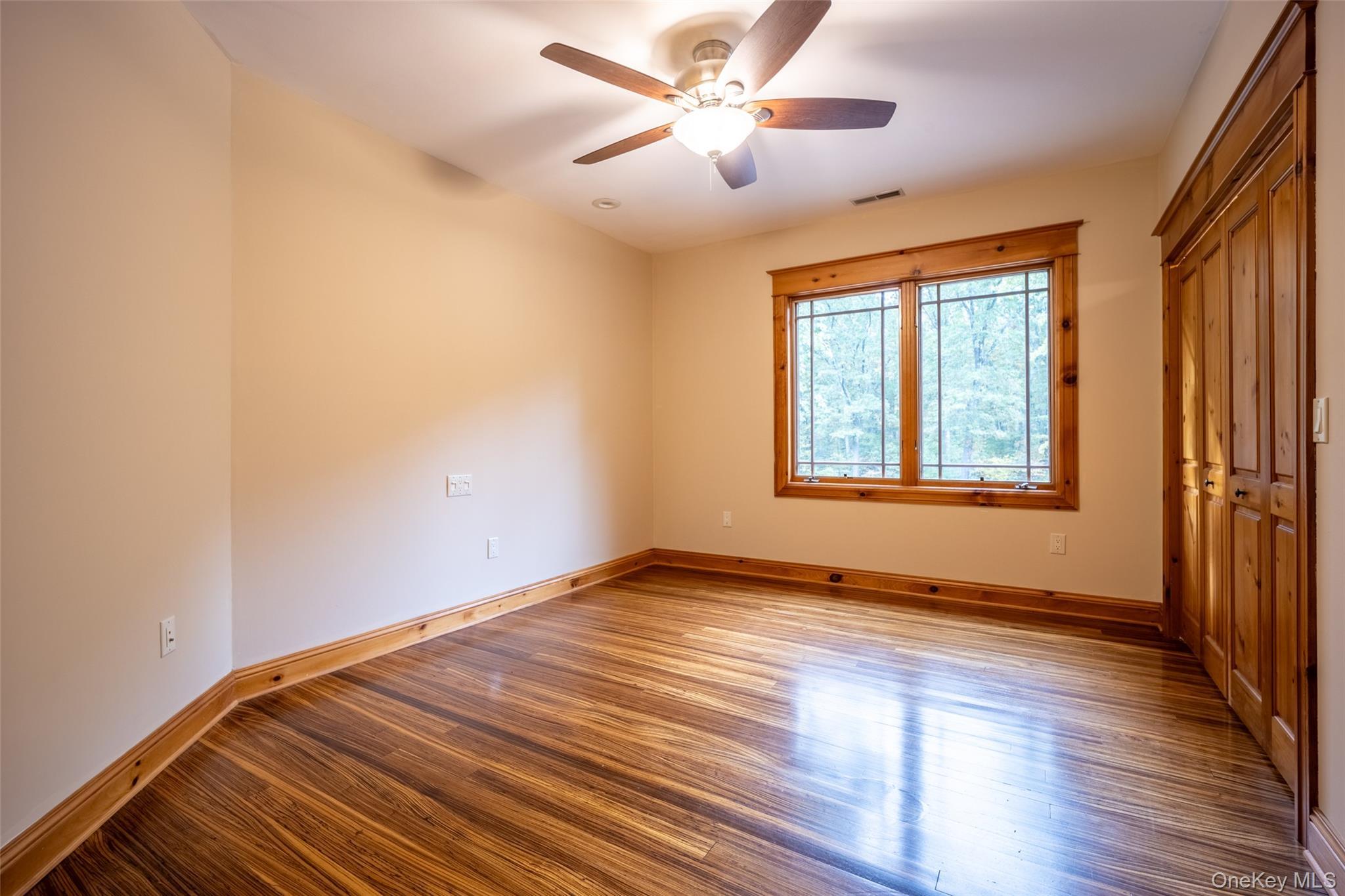 Single Family Hawleys Corners  Ulster County, NY 12528, MLS-921386-23