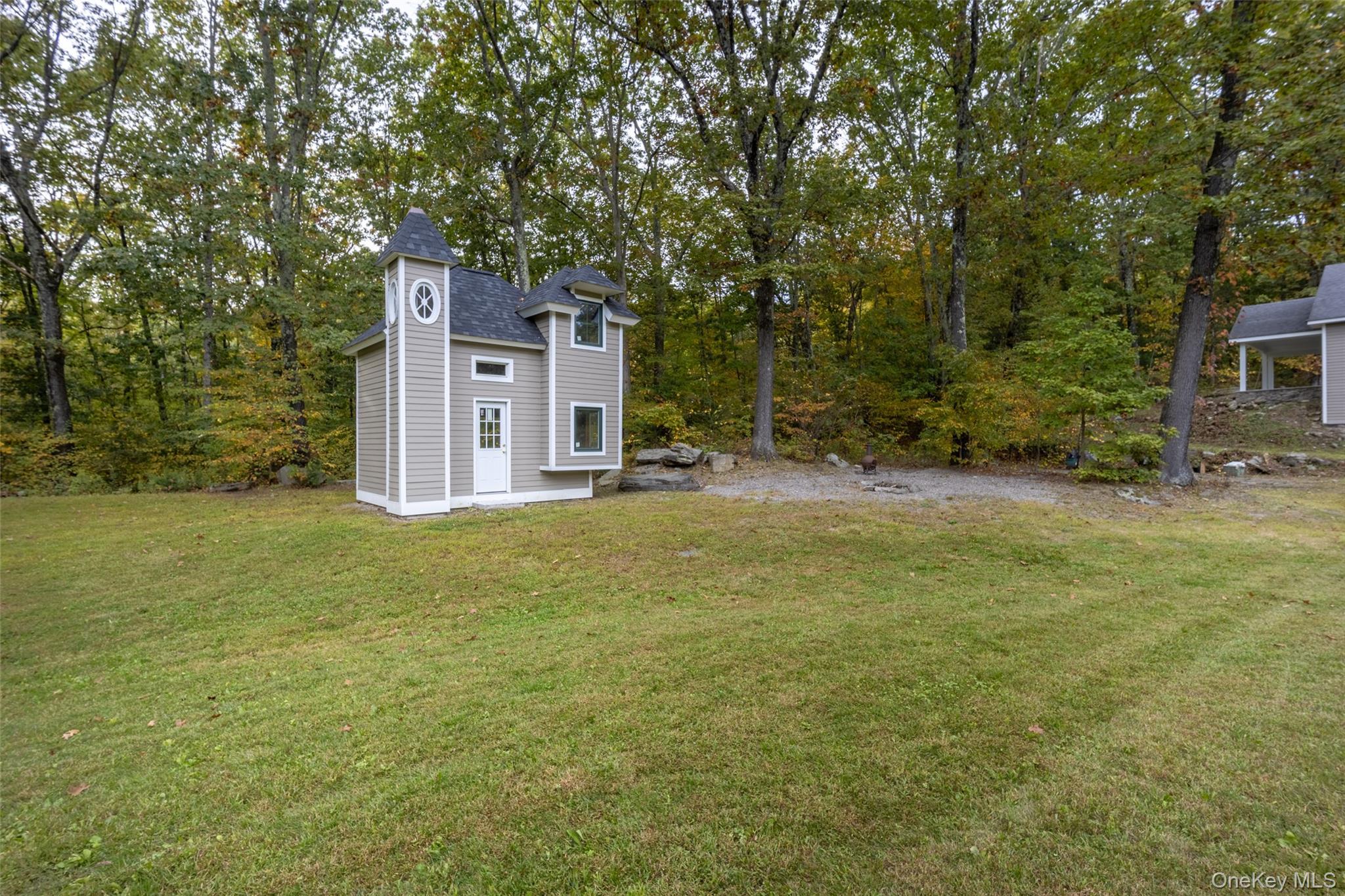 Single Family Hawleys Corners  Ulster County, NY 12528, MLS-921386-35