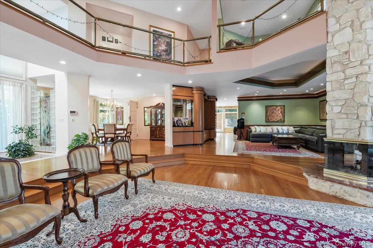 Single Family Ridge Nassau County, NY 11545, MLS-921399-10