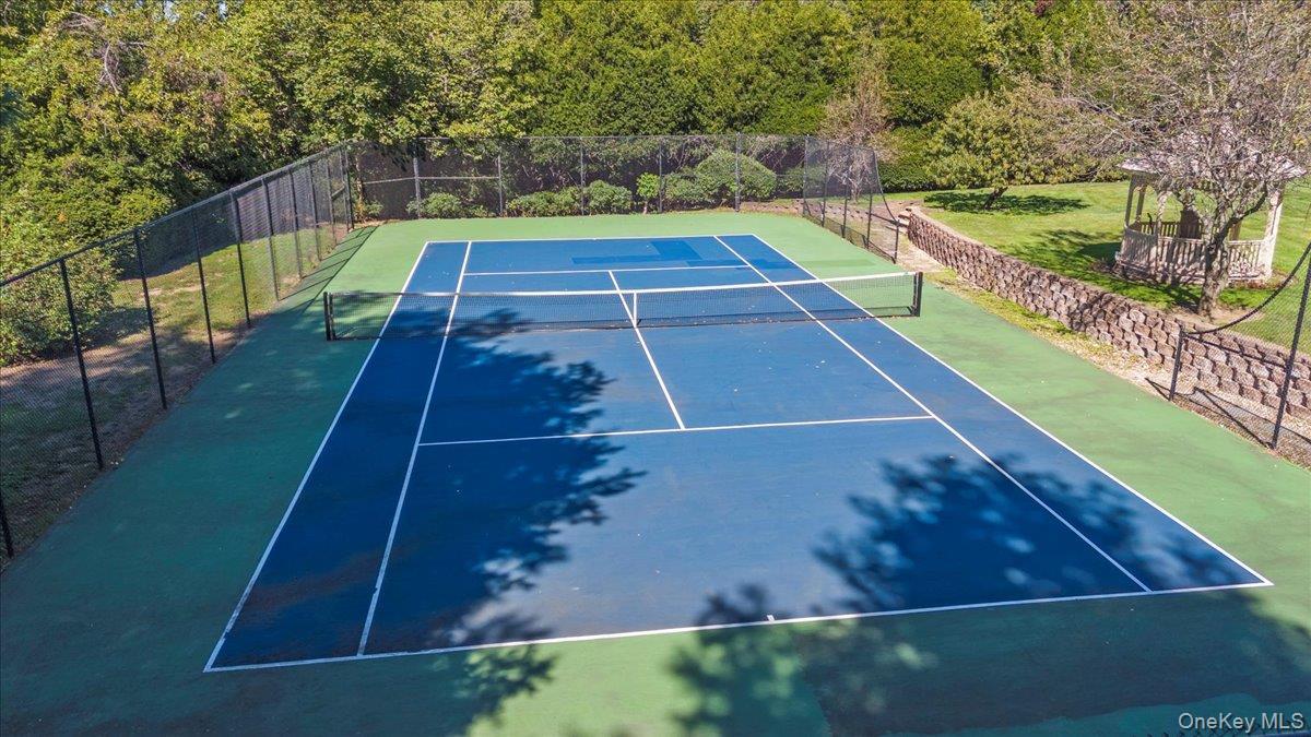 Single Family Ridge Nassau County, NY 11545, MLS-921399-43