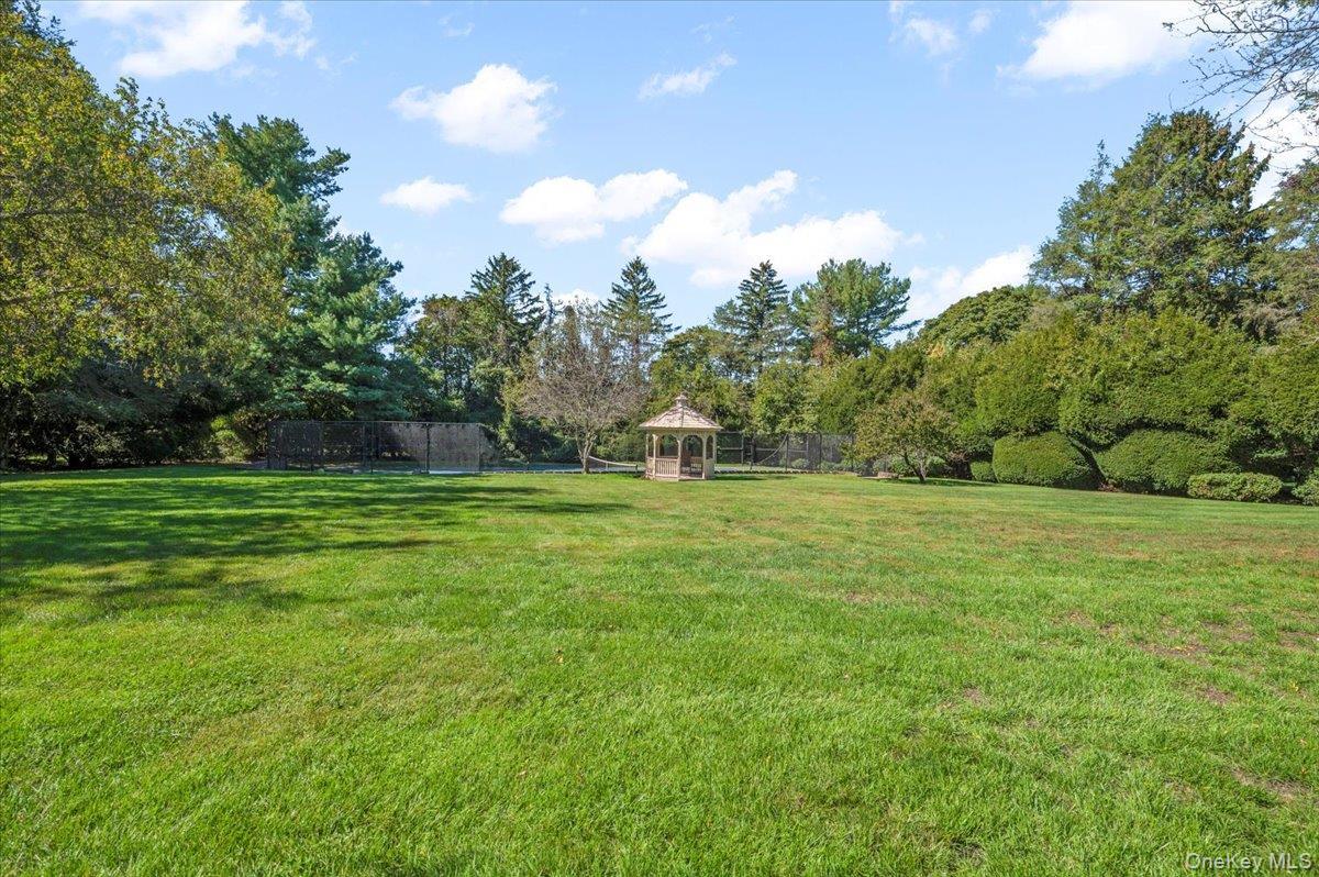 Single Family Ridge Nassau County, NY 11545, MLS-921399-44