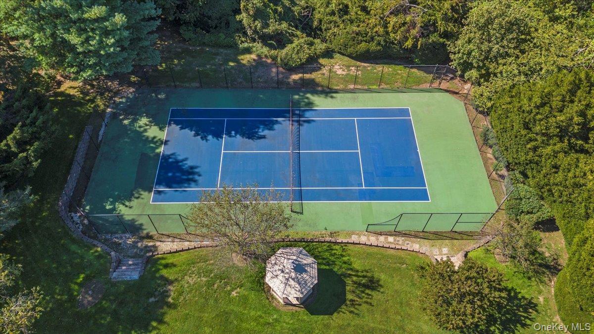 Single Family Ridge Nassau County, NY 11545, MLS-921399-45