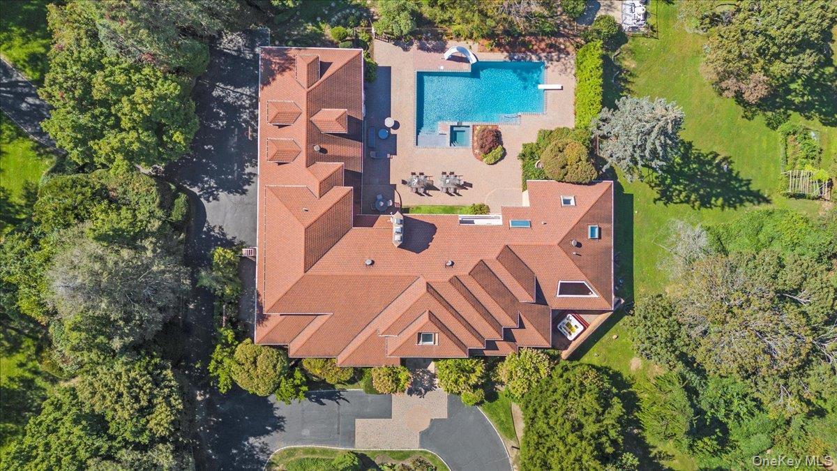 Single Family Ridge  Nassau County, NY 11545, MLS-921399-46