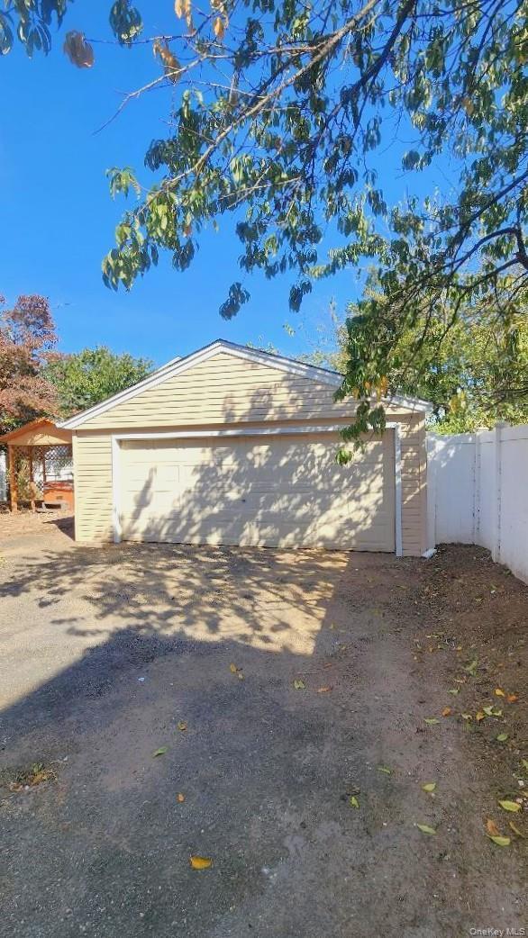 Single Family Clarendon  Nassau County, NY 11553, MLS-921400-23