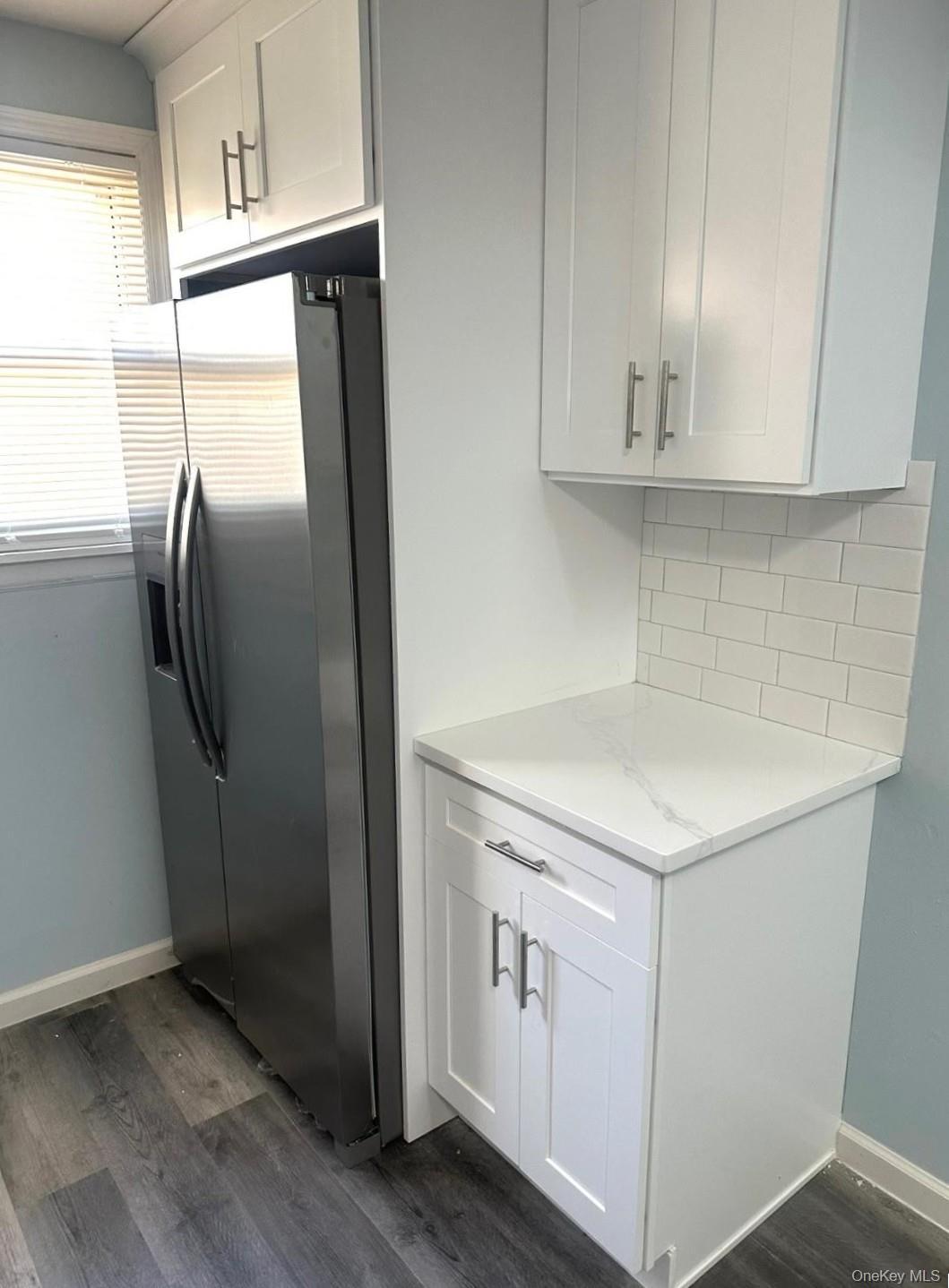 Single Family Clarendon  Nassau County, NY 11553, MLS-921400-6