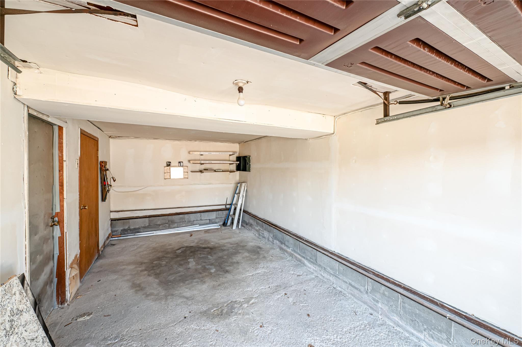 Single Family Wellwood  Suffolk County, NY 11757, MLS-921407-15