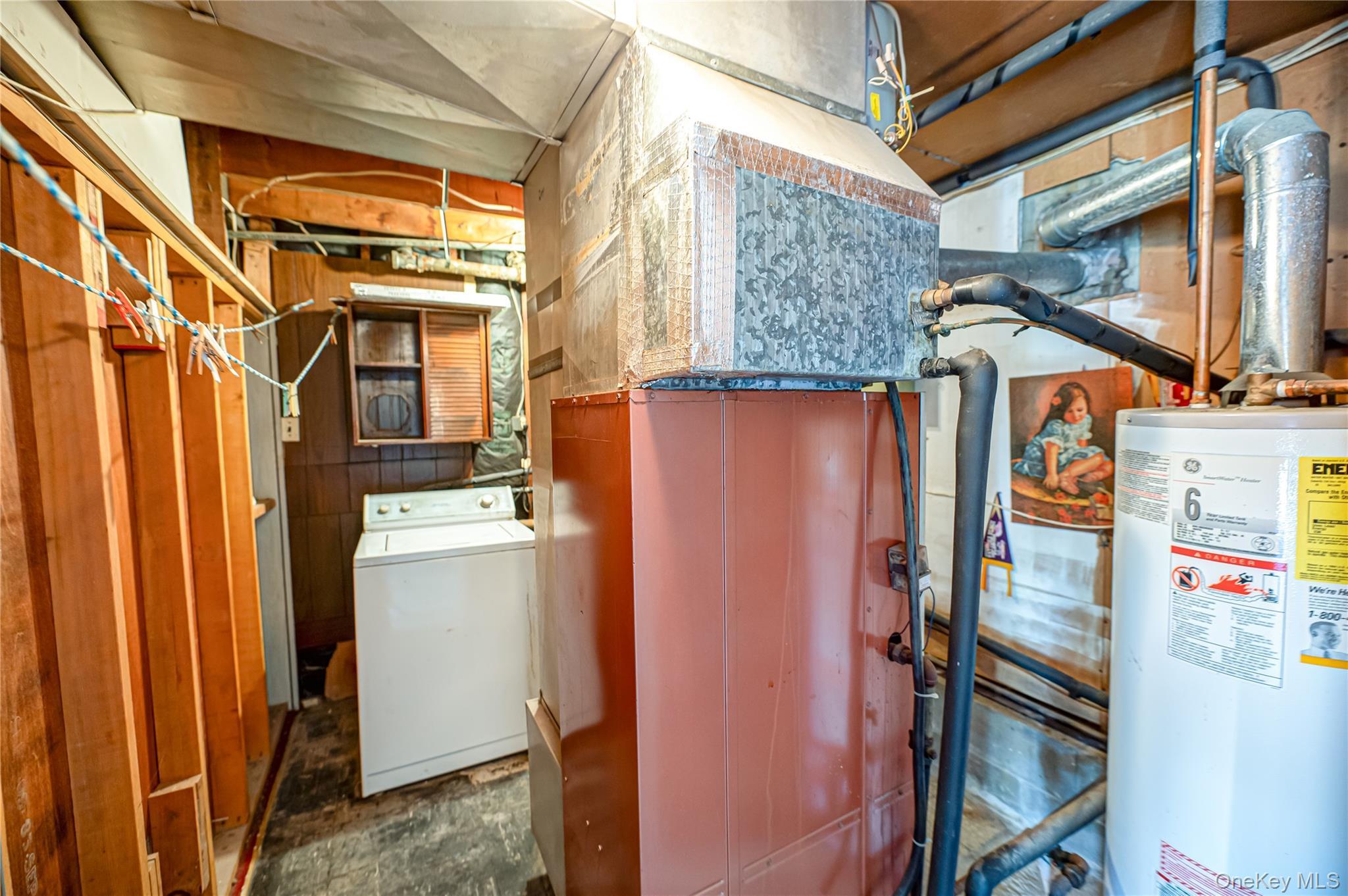 Single Family Wellwood  Suffolk County, NY 11757, MLS-921407-16