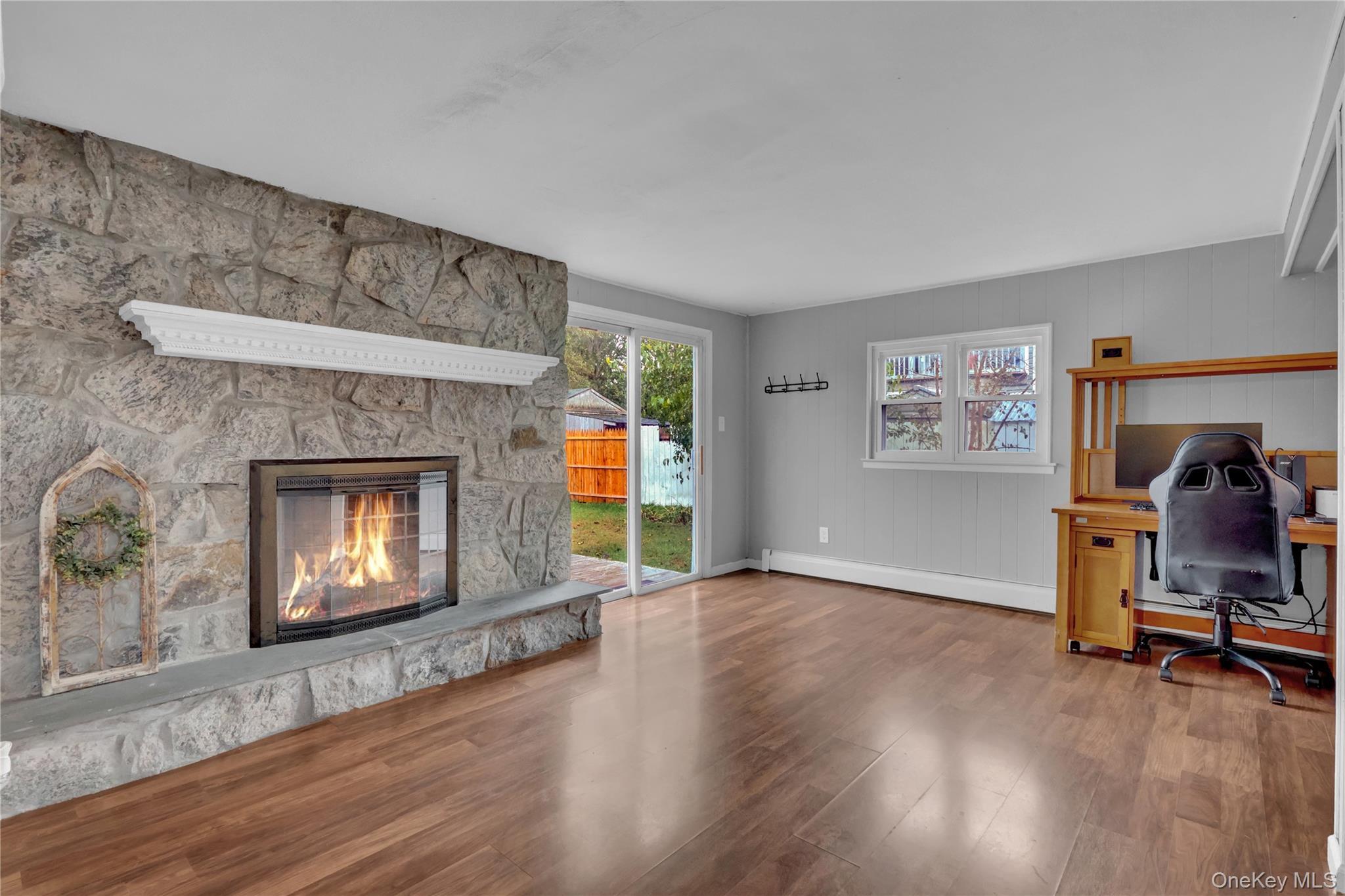 Single Family Forrestall  Suffolk County, NY 11950, MLS-921411-16