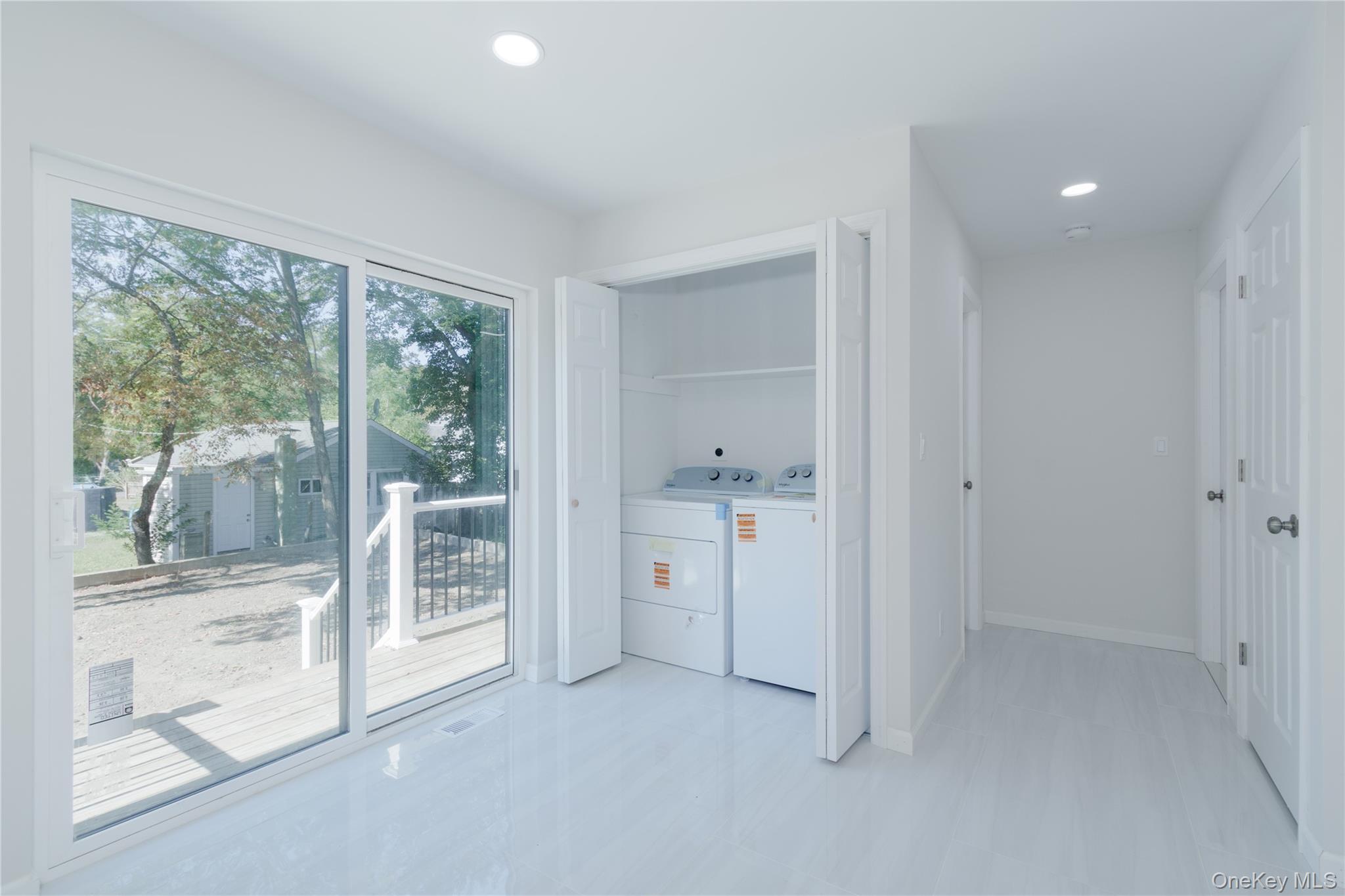 Single Family Mckinley Suffolk County, NY 11951, MLS-921414-19