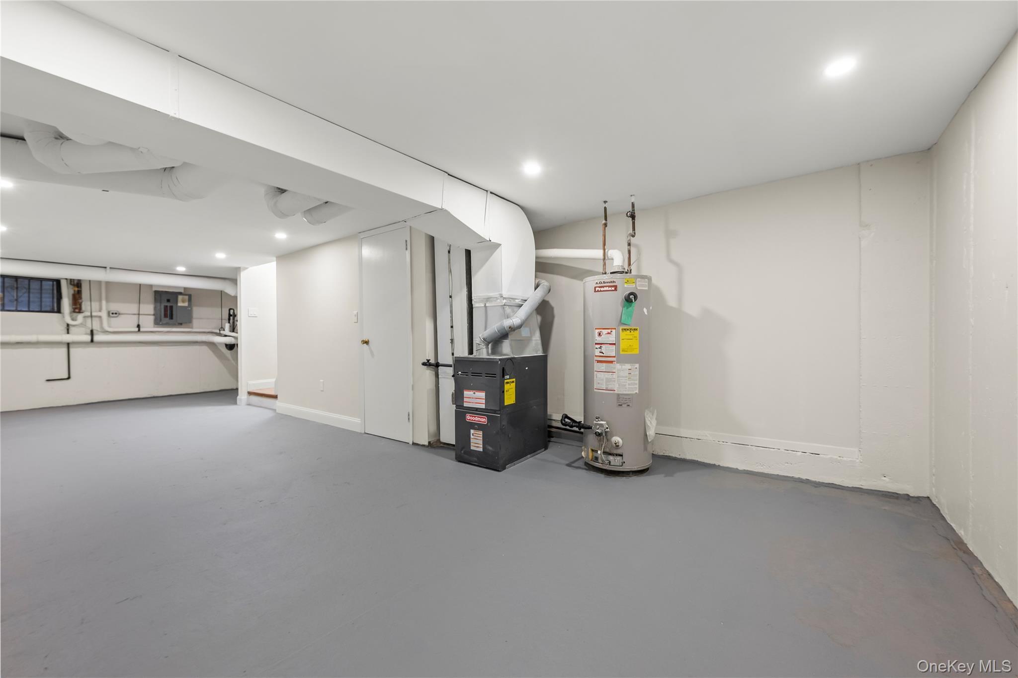 Single Family Forest  Bronx, NY 10456, MLS-921416-16