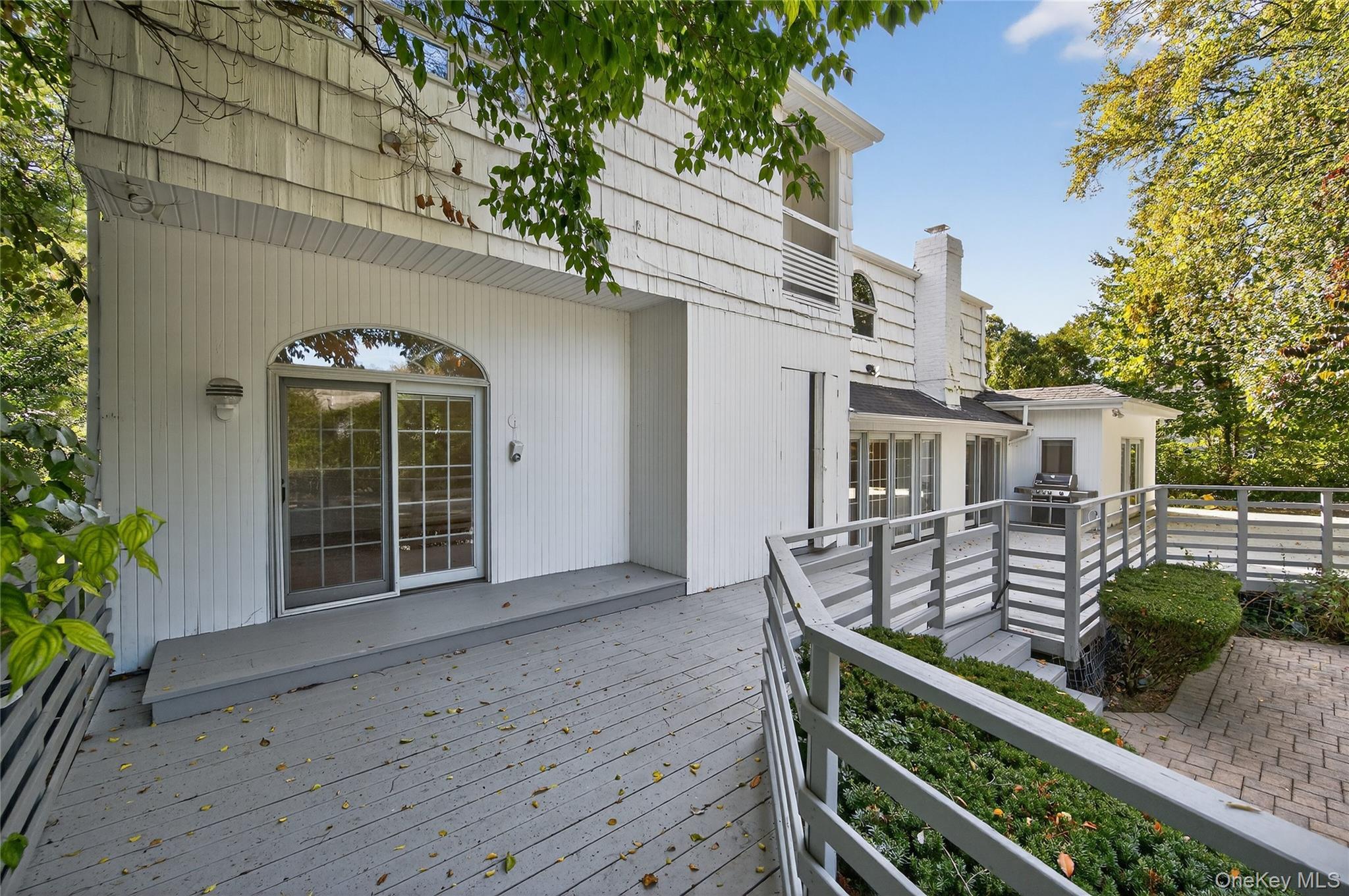 Single Family Hummingbird Nassau County, NY 11576, MLS-921424-30