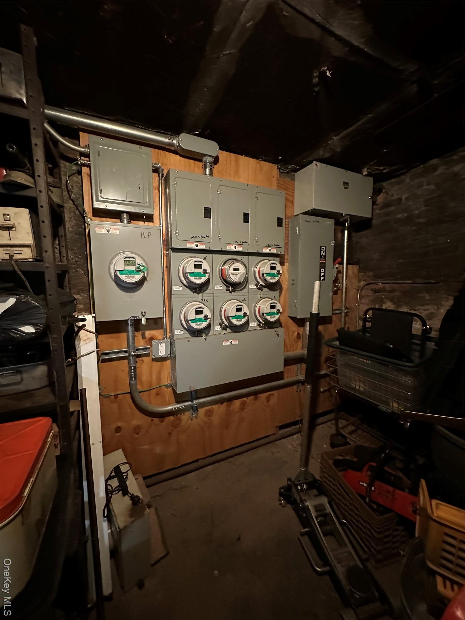 Commercial Sale Wyona Street  Brooklyn, NY 11207, MLS-921425-15