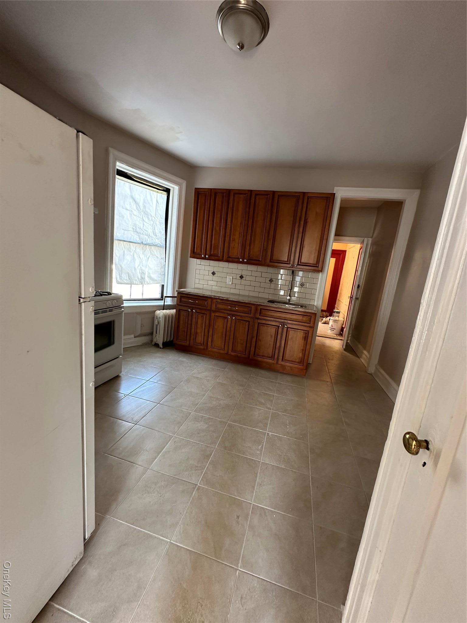 Commercial Sale Wyona Street  Brooklyn, NY 11207, MLS-921425-6