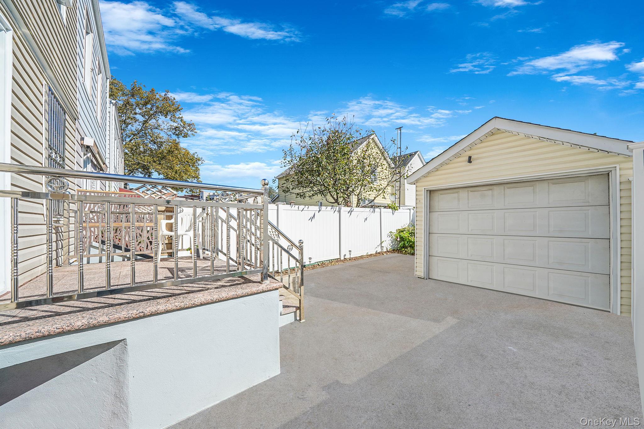 Single Family 107th  Queens, NY 11417, MLS-921447-5