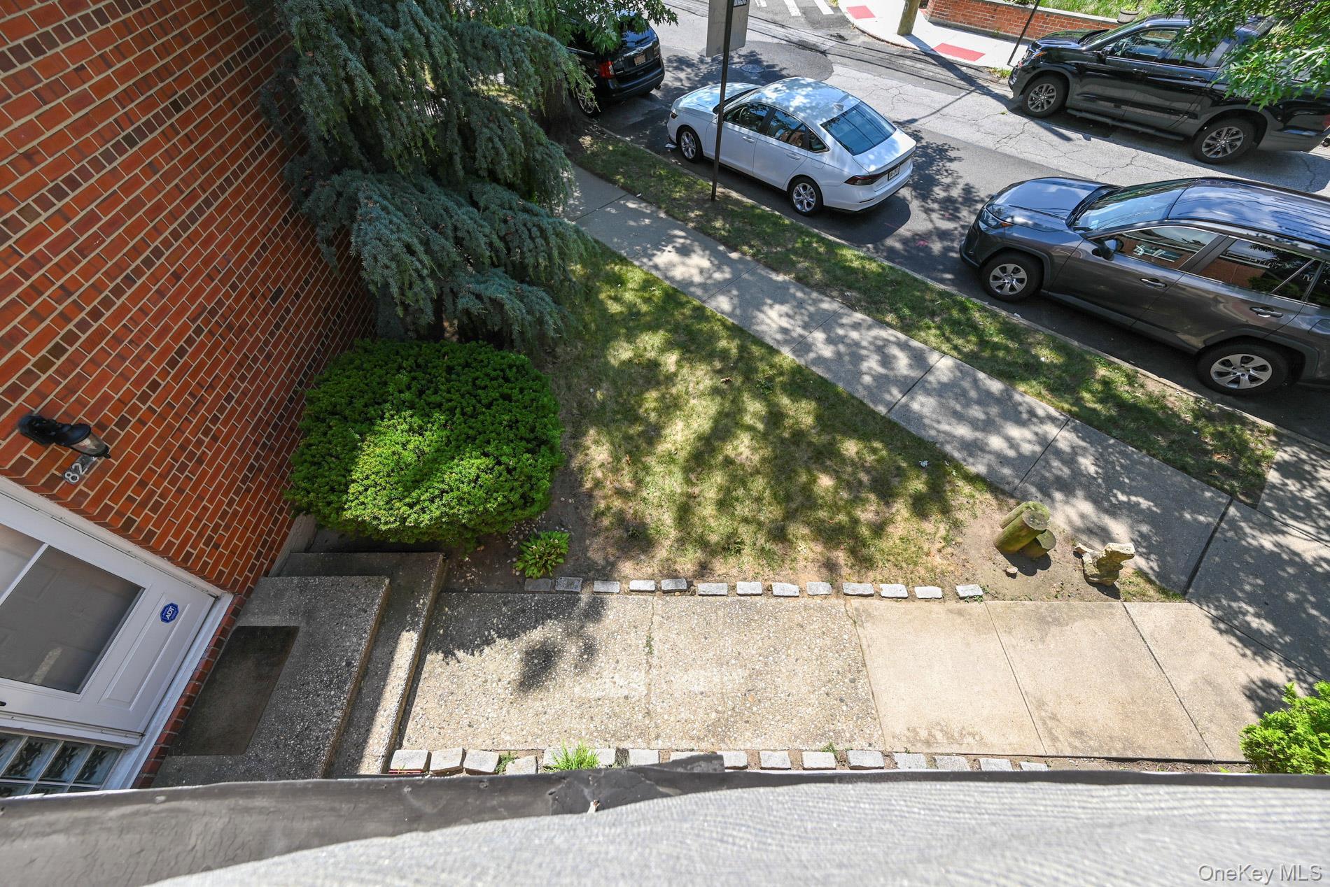 Single Family Caldwell  Queens, NY 11379, MLS-921468-25