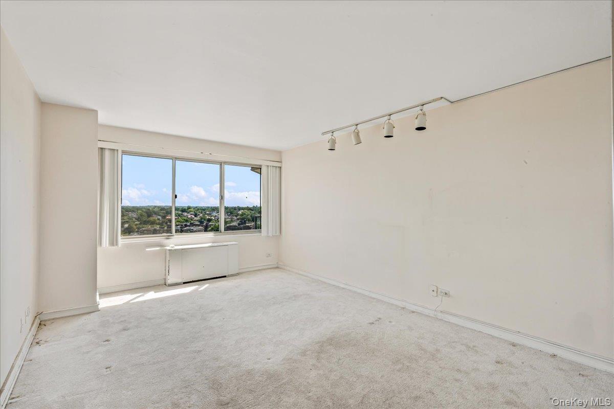 Coop 215th  Queens, NY 11360, MLS-921488-15