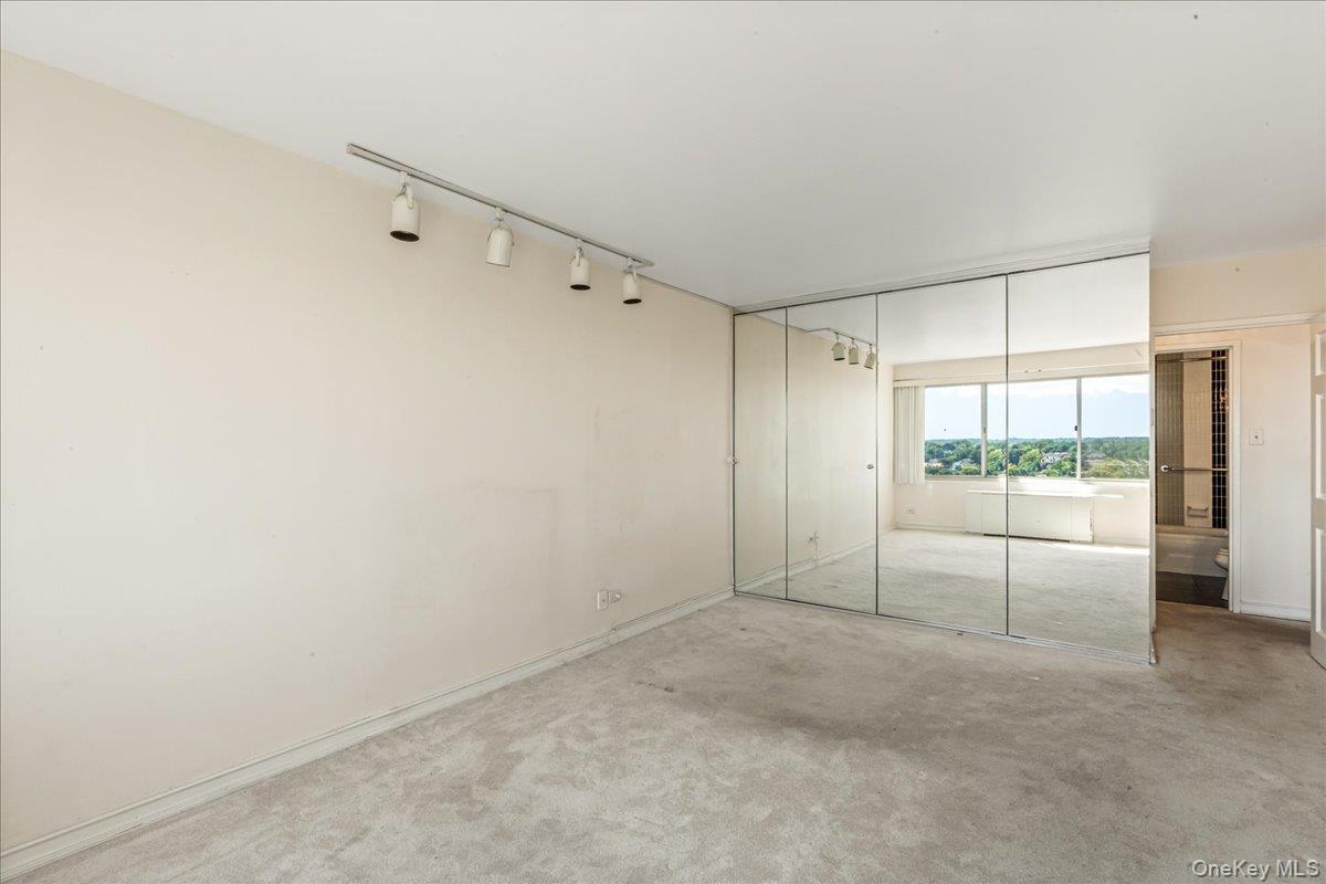 Coop 215th  Queens, NY 11360, MLS-921488-17