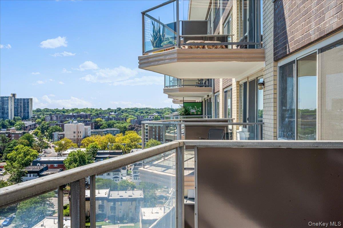 Coop 215th  Queens, NY 11360, MLS-921488-4