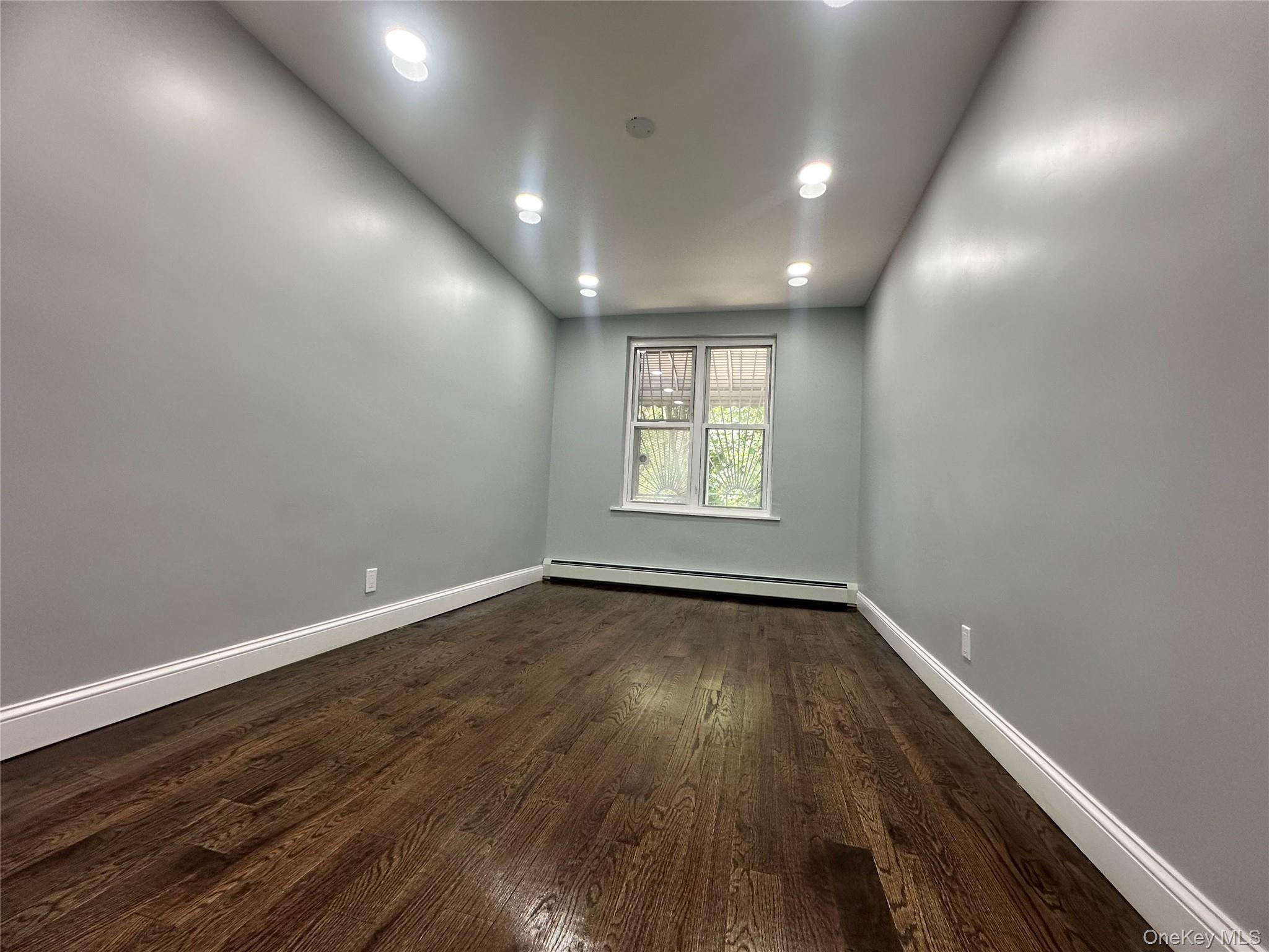 Single Family Mickle  Bronx, NY 10469, MLS-921508-23