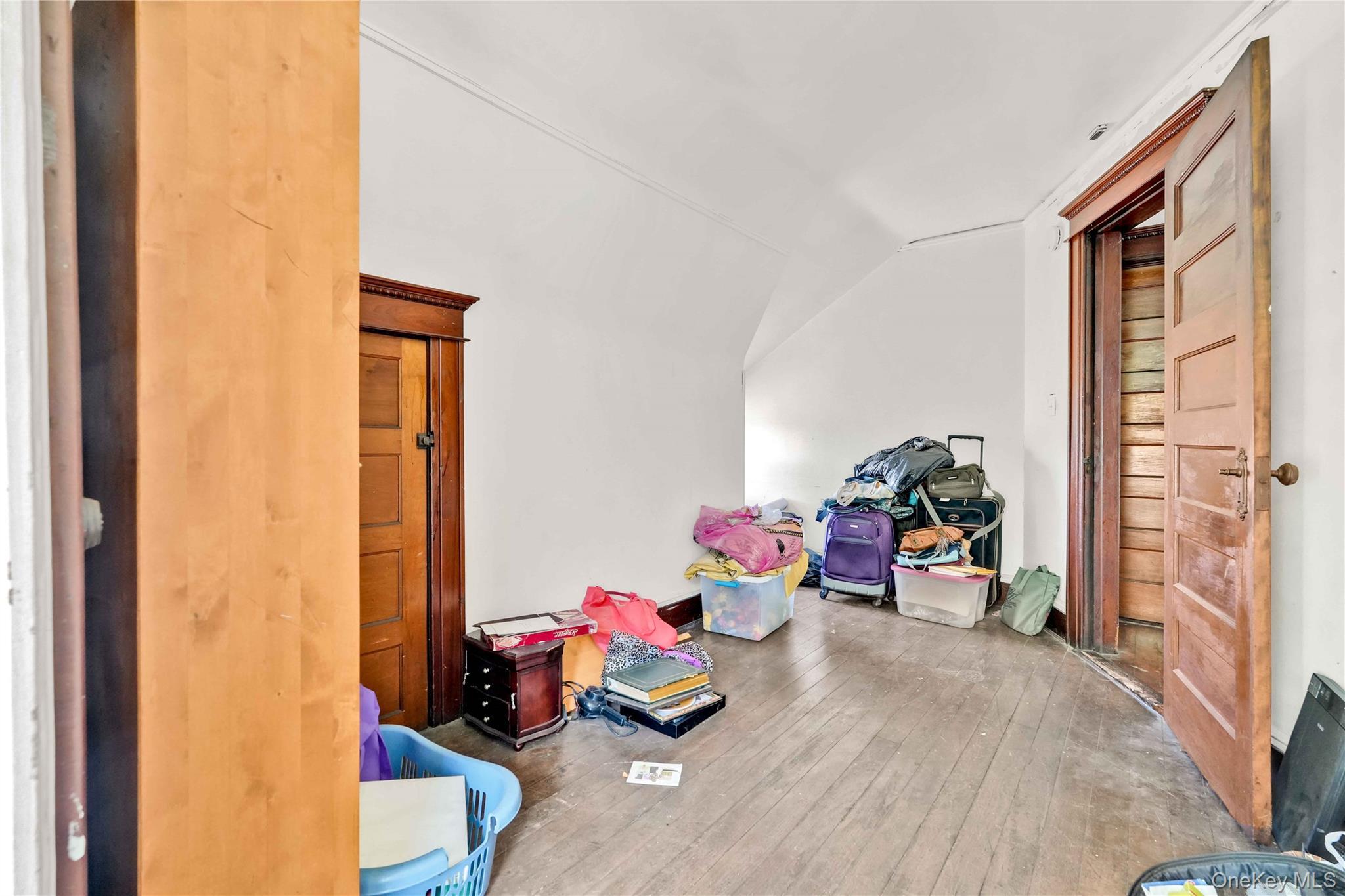 Single Family Ditmars Queens, NY 11369, MLS-921512-31