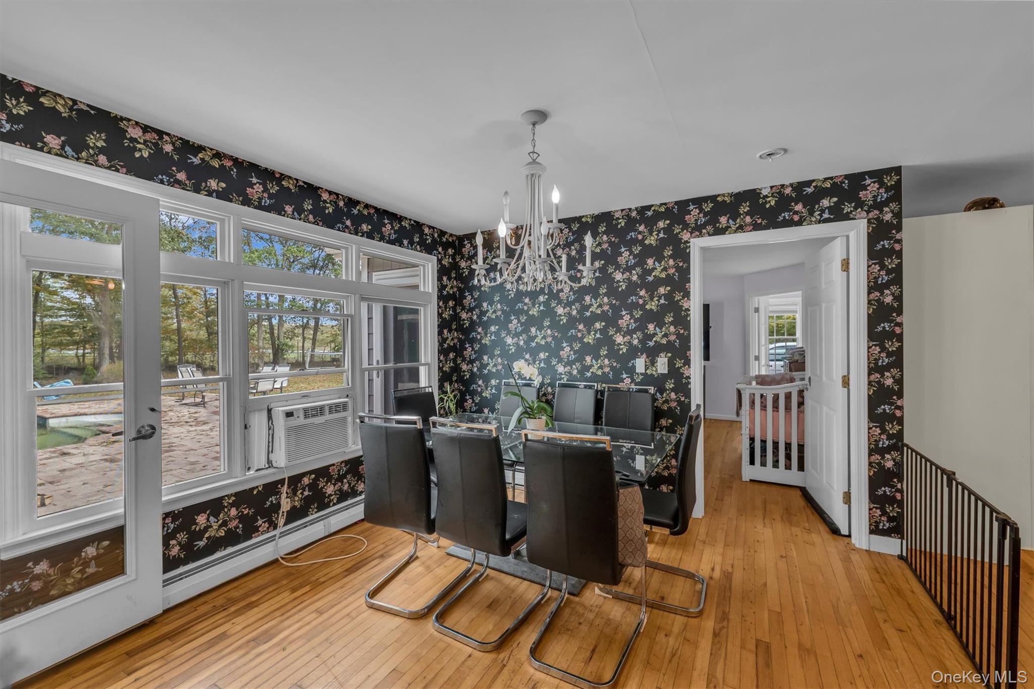 Single Family Woods Suffolk County, NY 11933, MLS-921519-16