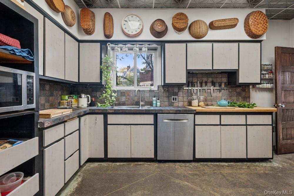 Single Family De Koven Brooklyn, NY 11230, MLS-921531-10