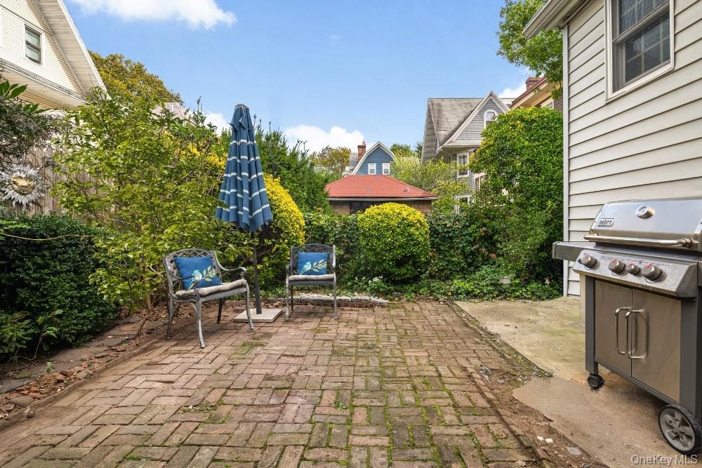 Single Family De Koven Brooklyn, NY 11230, MLS-921531-27