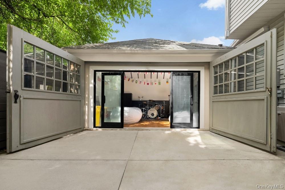 Single Family De Koven Brooklyn, NY 11230, MLS-921531-29