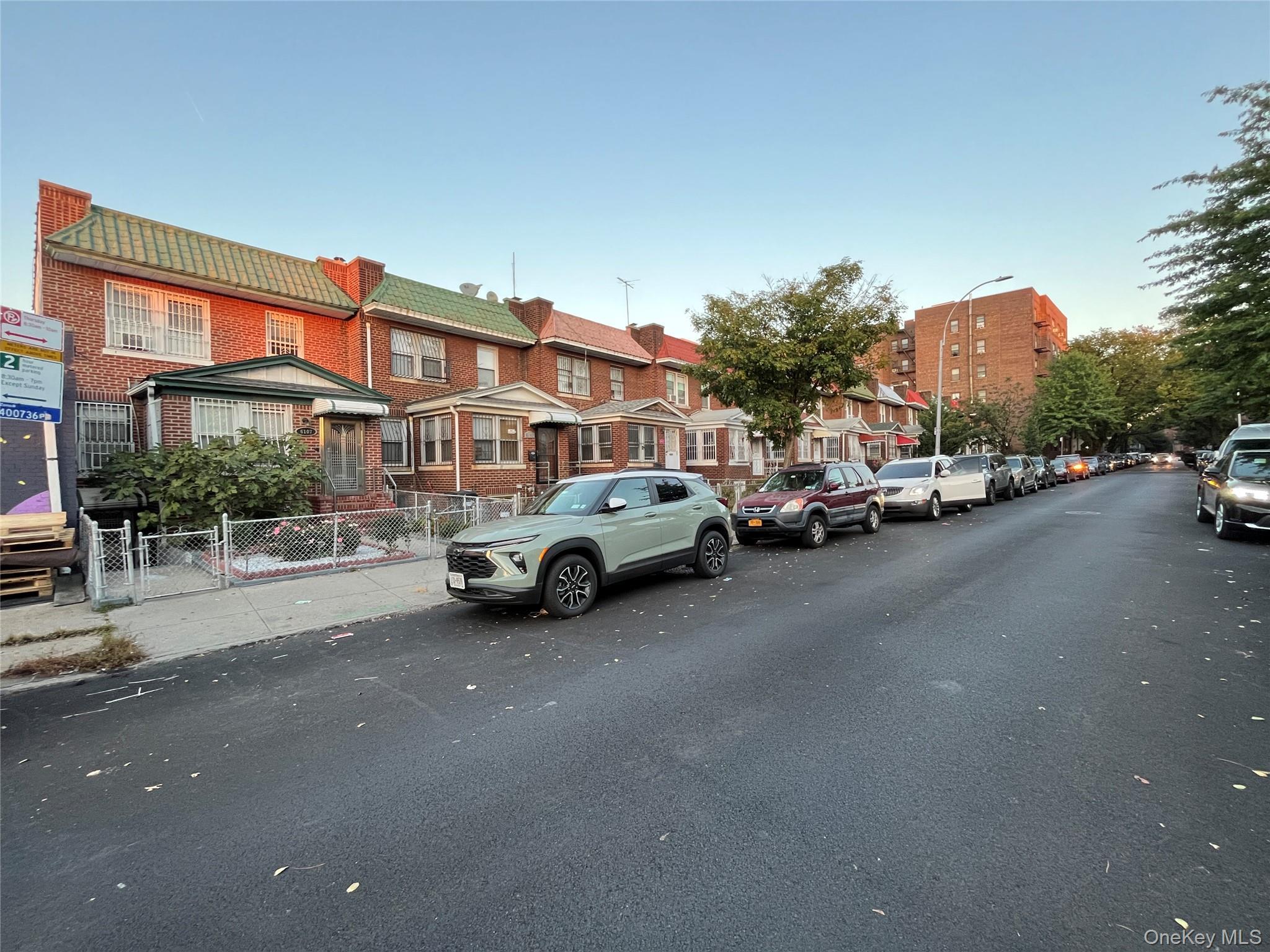 Single Family Saunders  Queens, NY 11374, MLS-921558-5